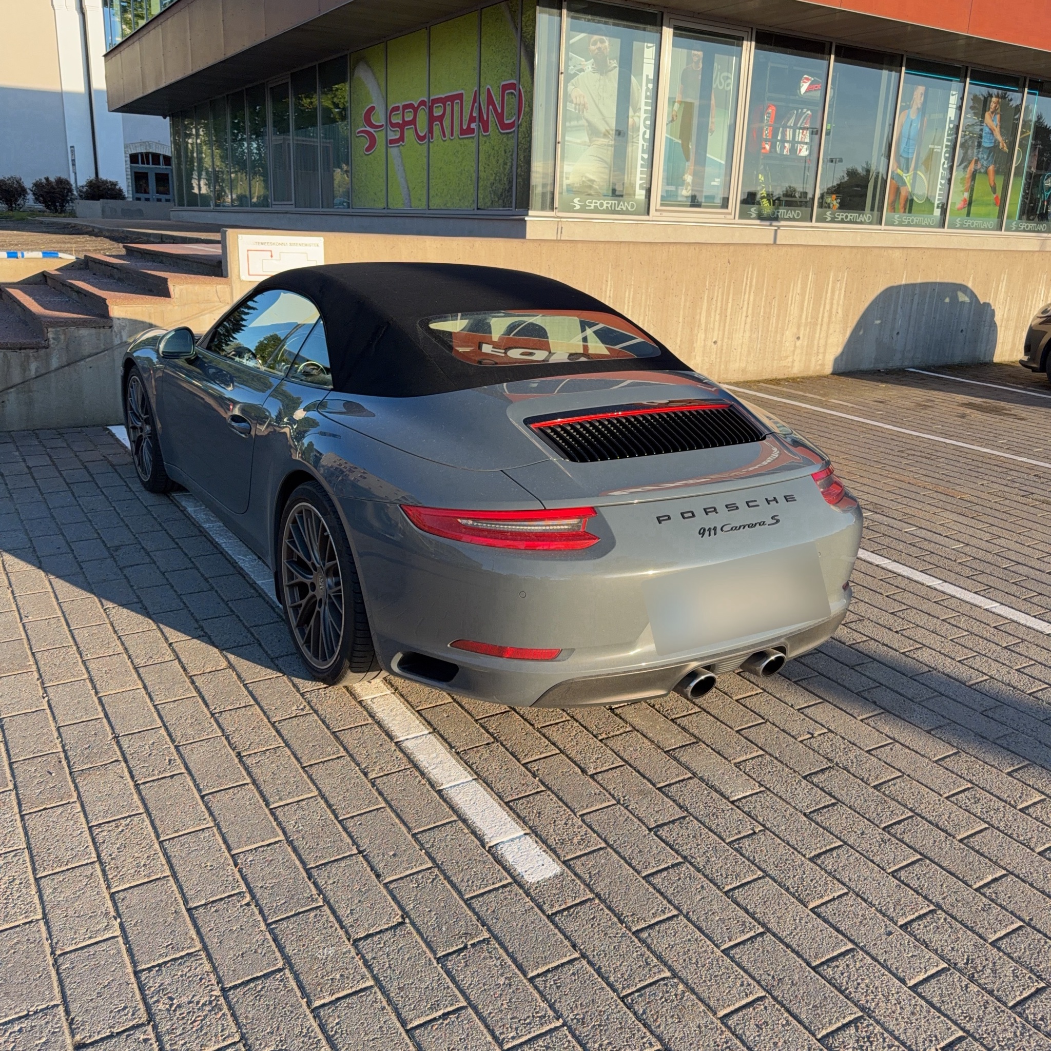 2012 Porsche 911 (991) Carrera S Cabriolet