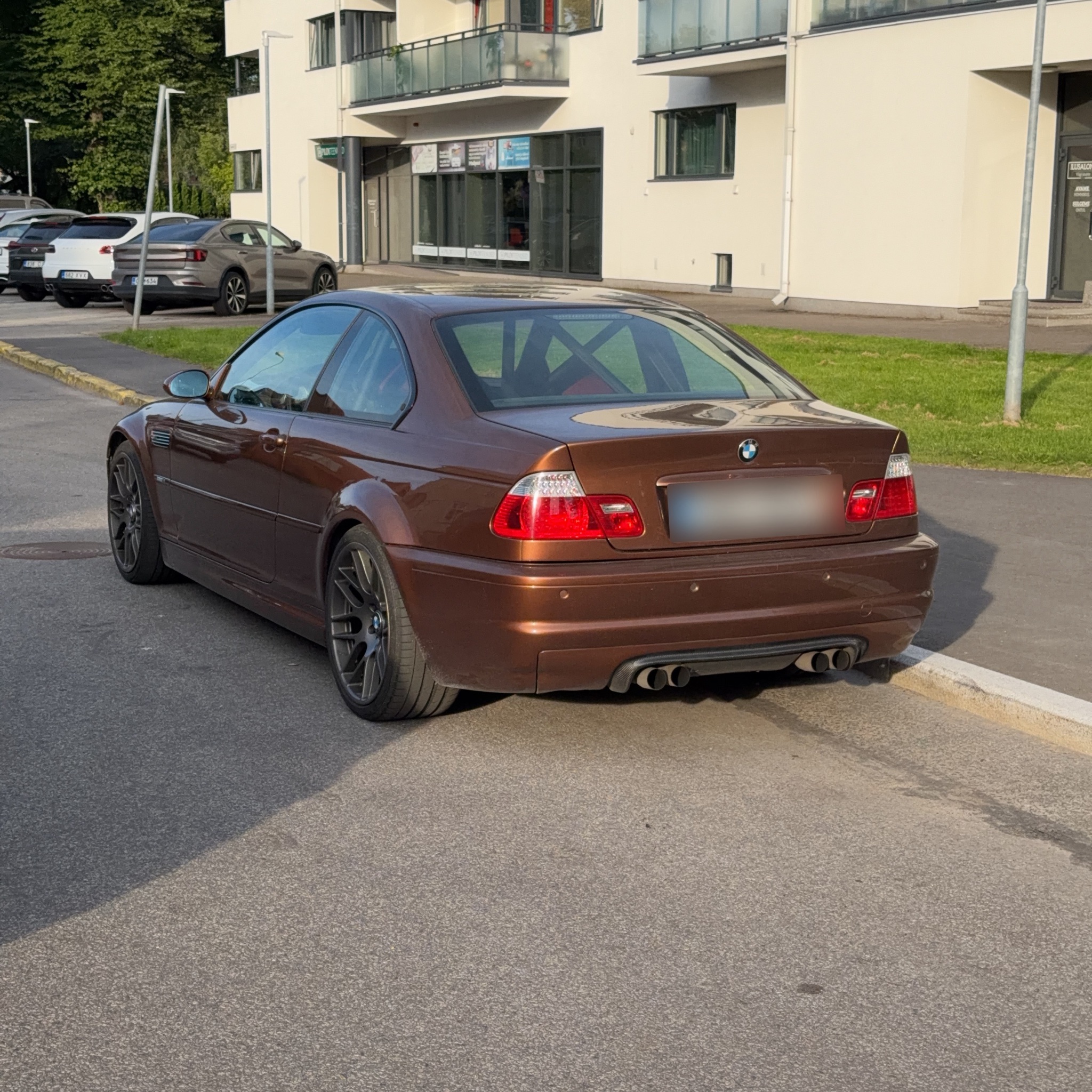 2000 BMW M3 (E46)