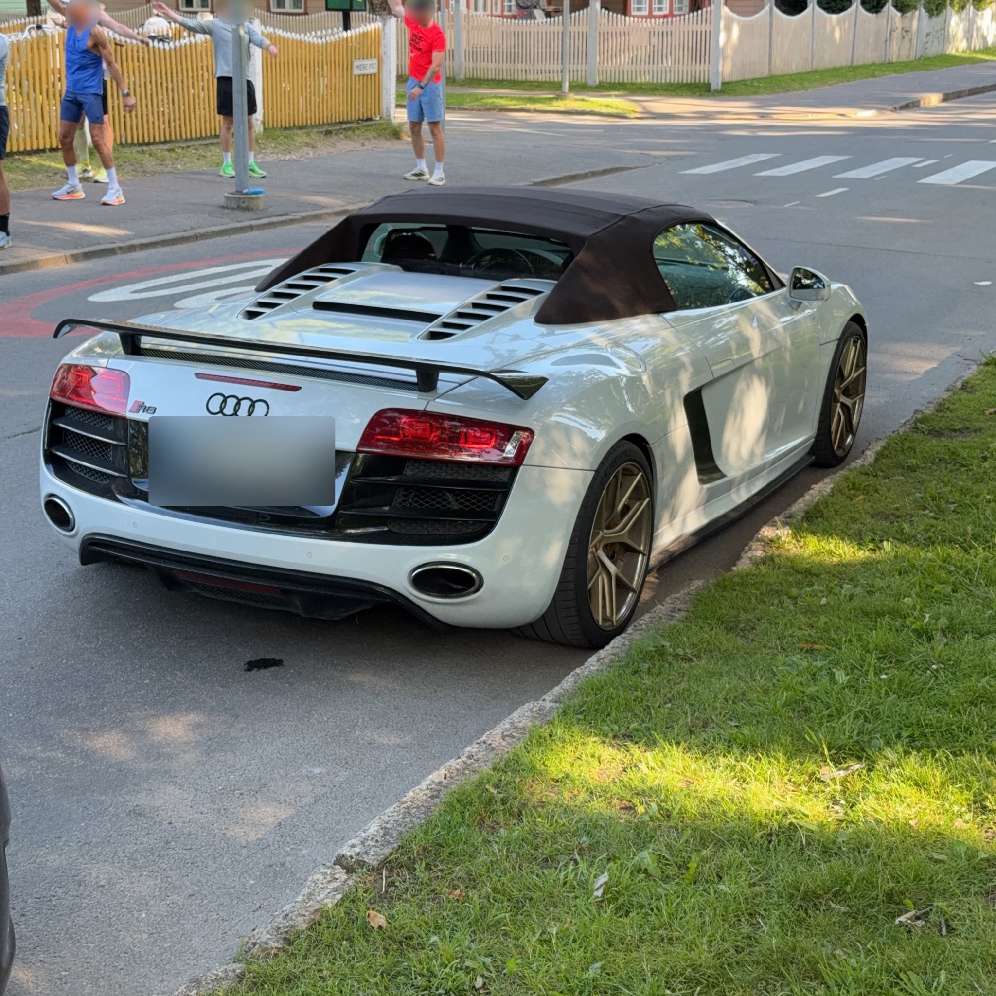 2010 Audi R8 (42) Spyder