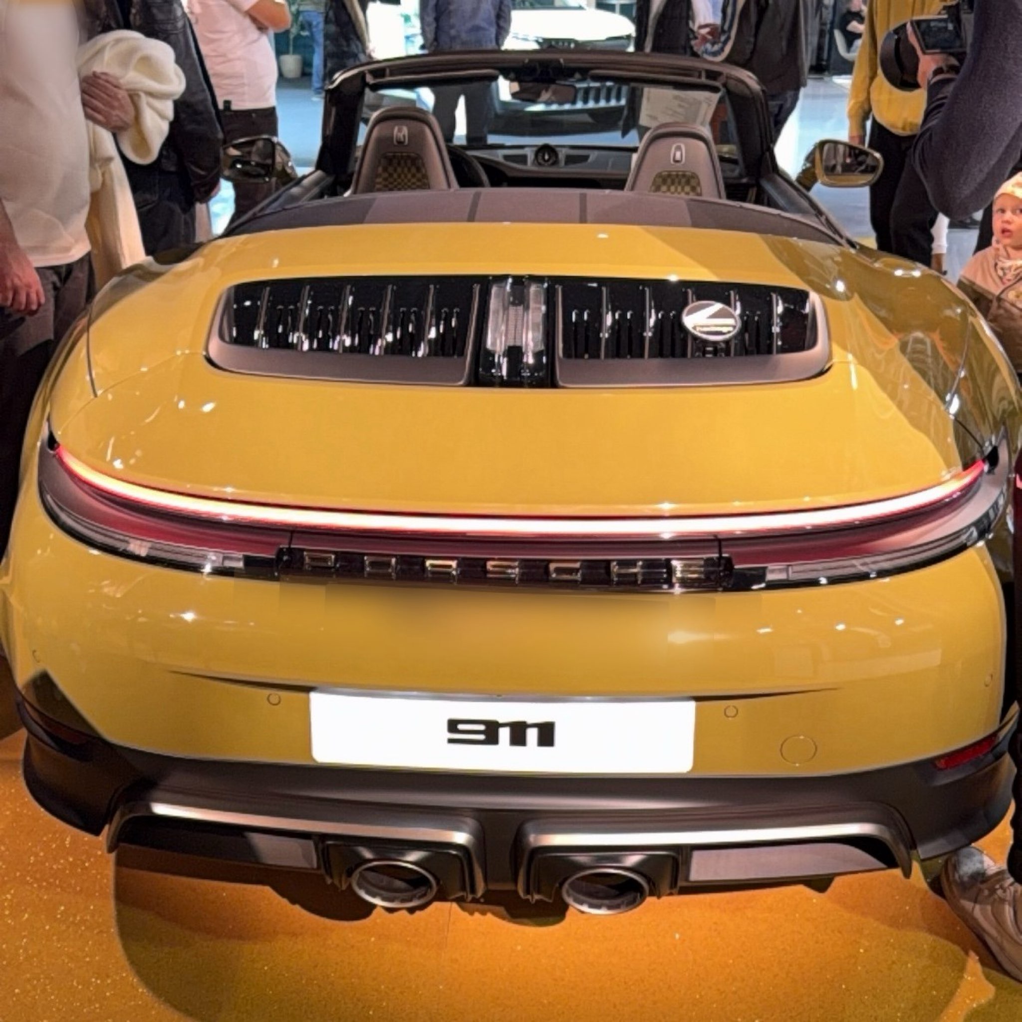 2019 Porsche 911 (992) Carrera Cabriolet Sport 70
