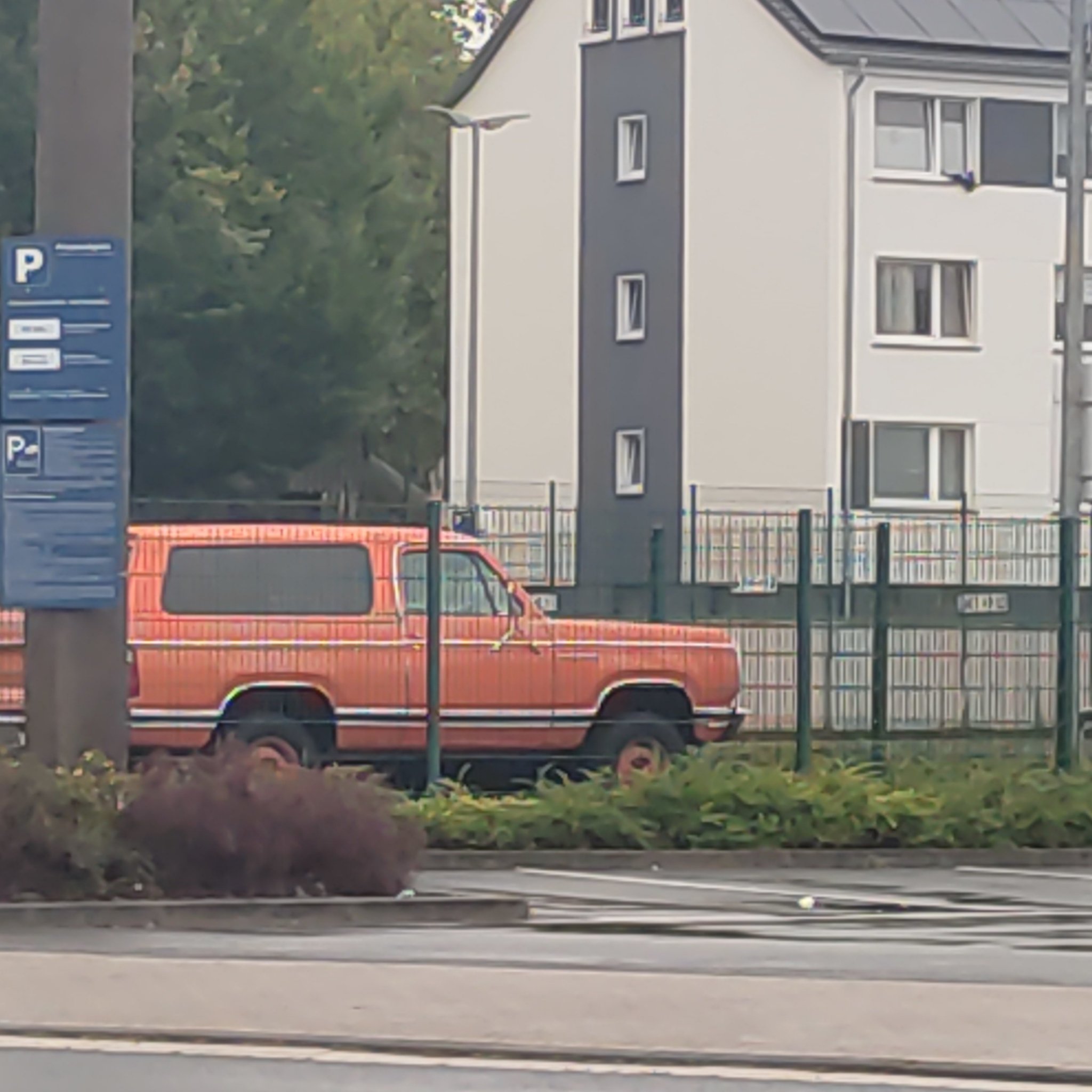 1974 Dodge Ramcharger (AD)