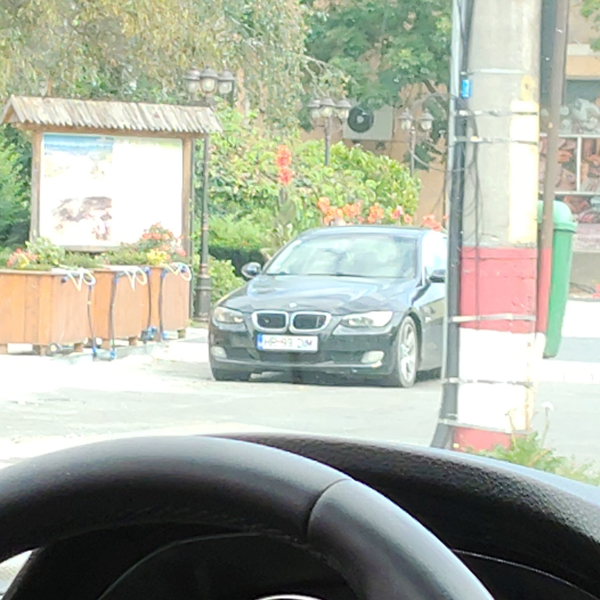 2005 BMW 3 Series (E90)