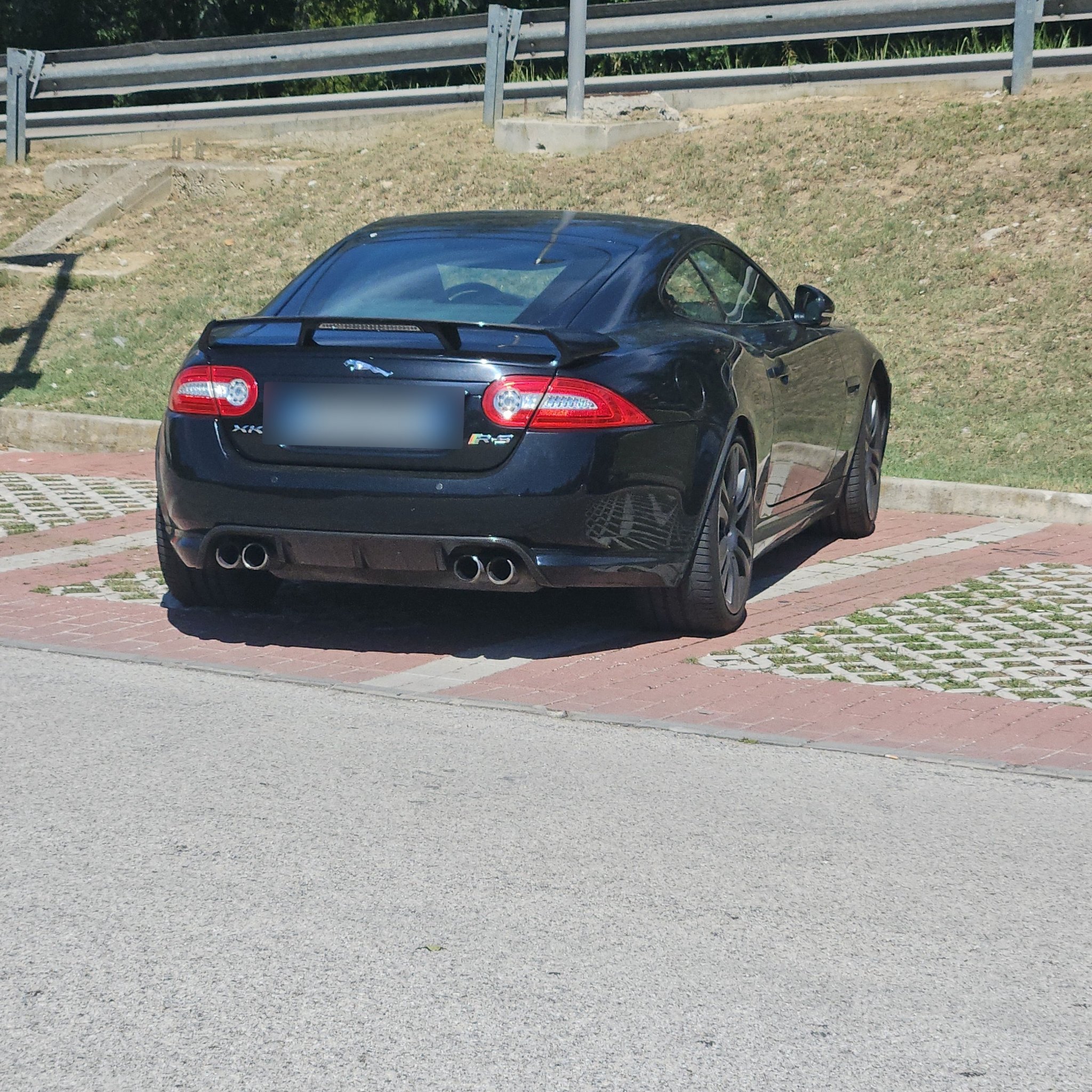 2011 Jaguar XKR-S (X150)