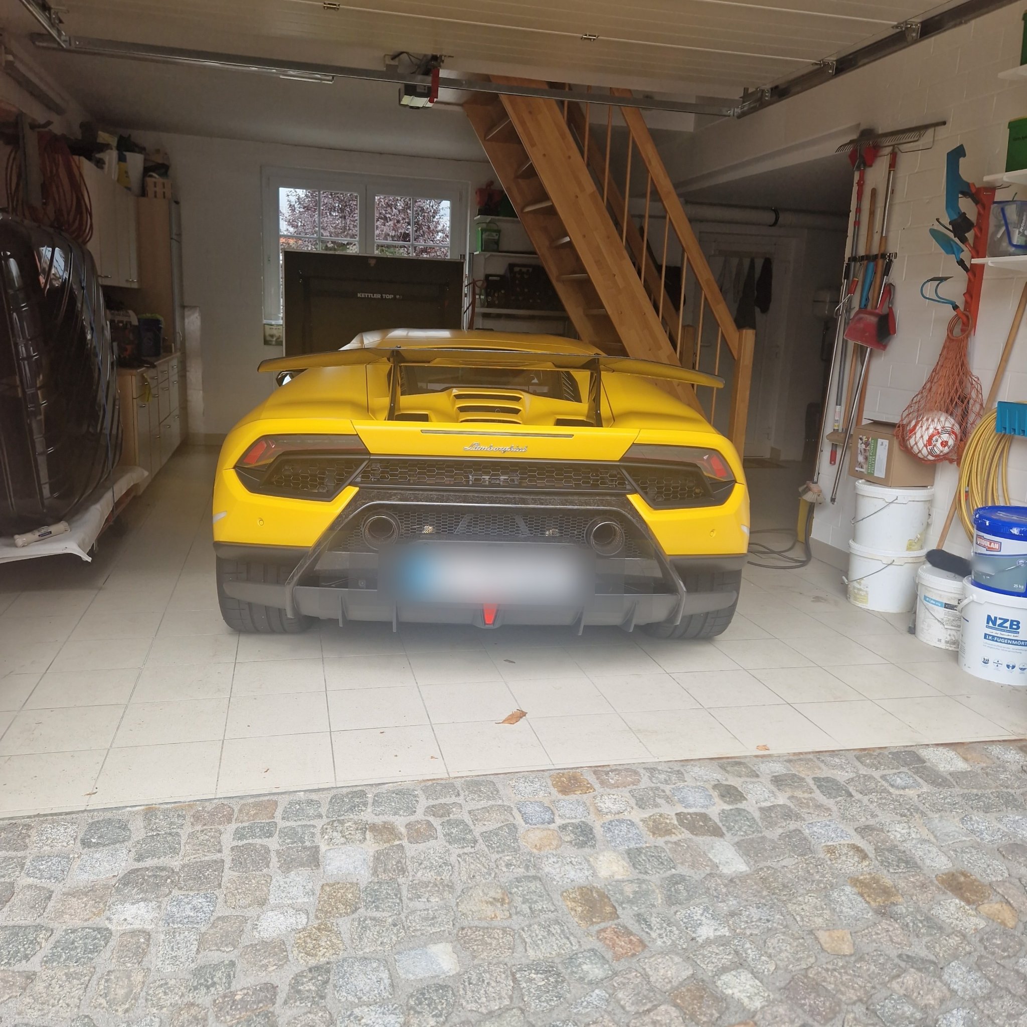 2014 Lamborghini Huracan (LP 610-4)