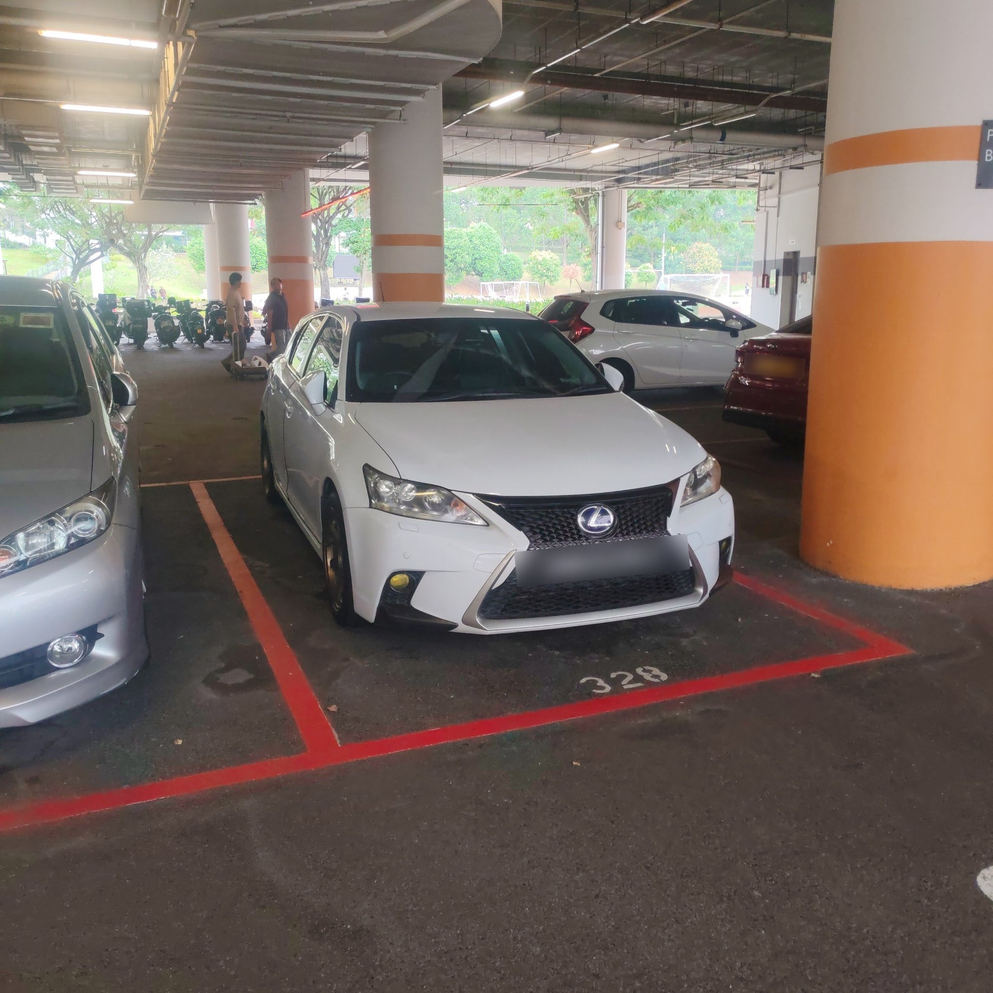 2011 Lexus CT 200h F Sport
