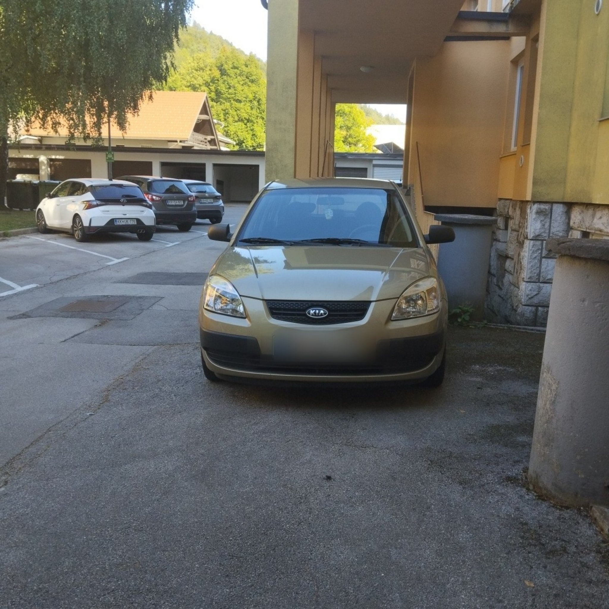 2005 Kia Rio (JB)