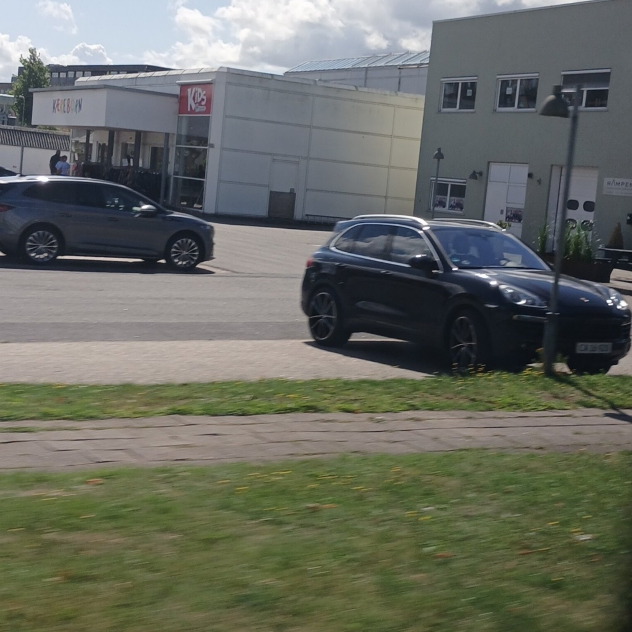 2010 Porsche Cayenne (92A)