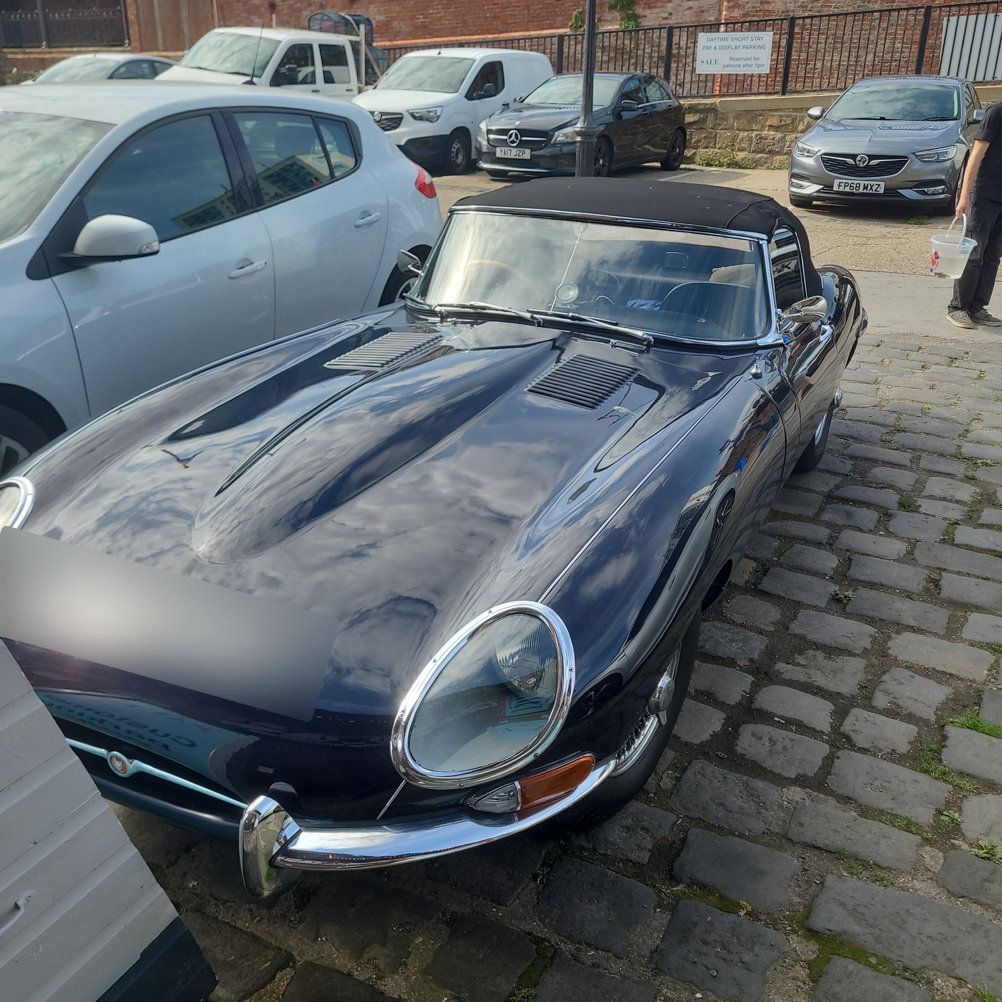 1961 Jaguar E-Type (Series 1) Roadster
