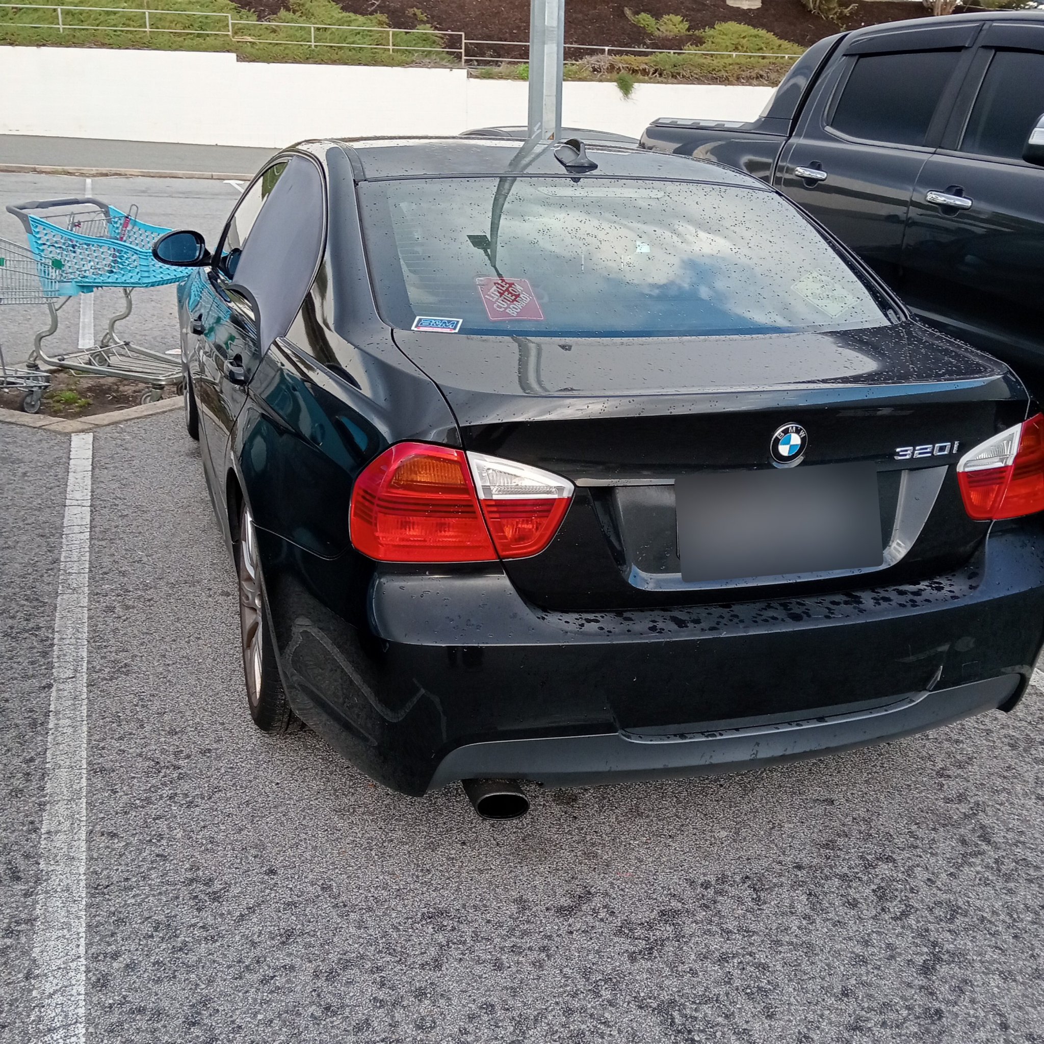 2005 BMW 3 Series (E90)