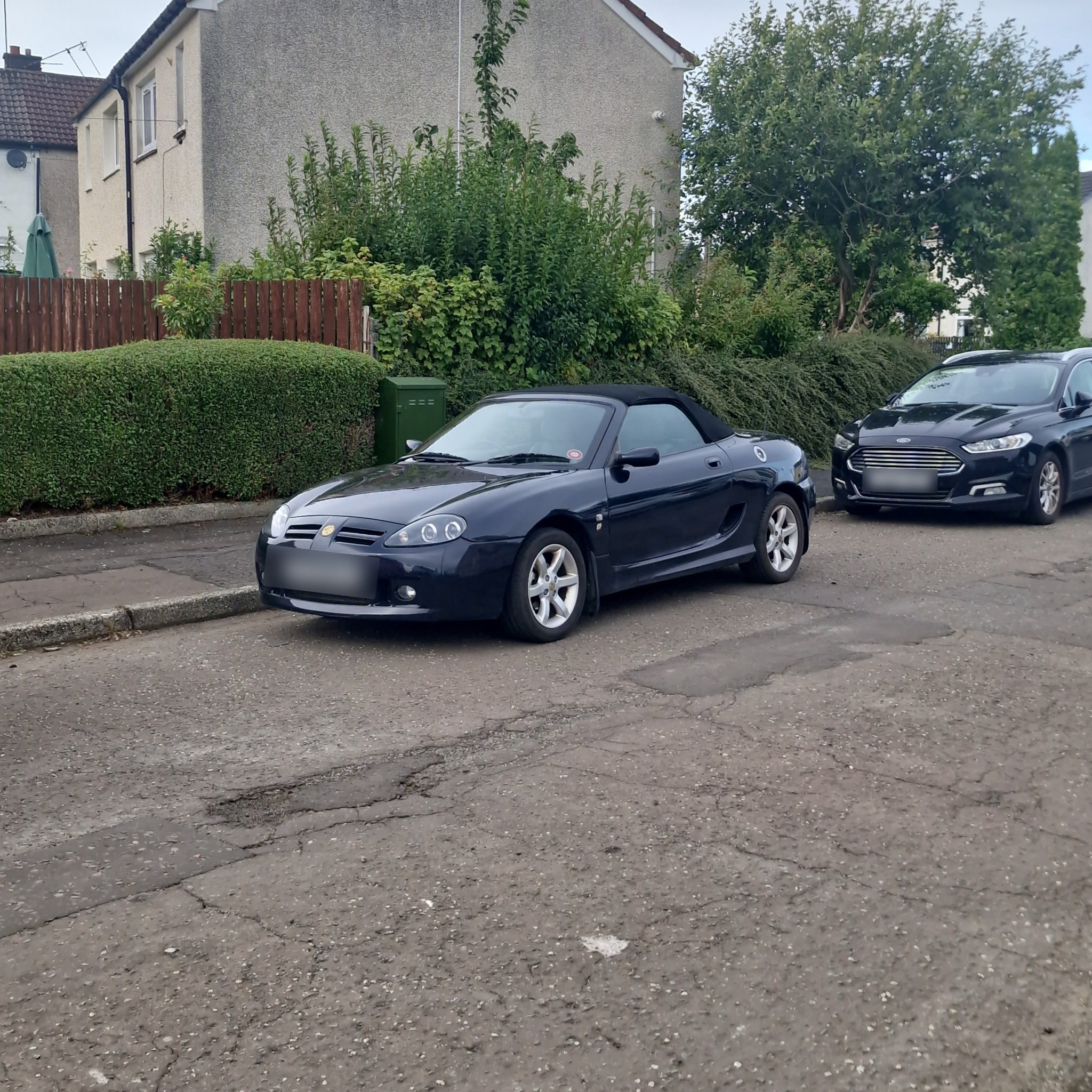 2002 MG TF
