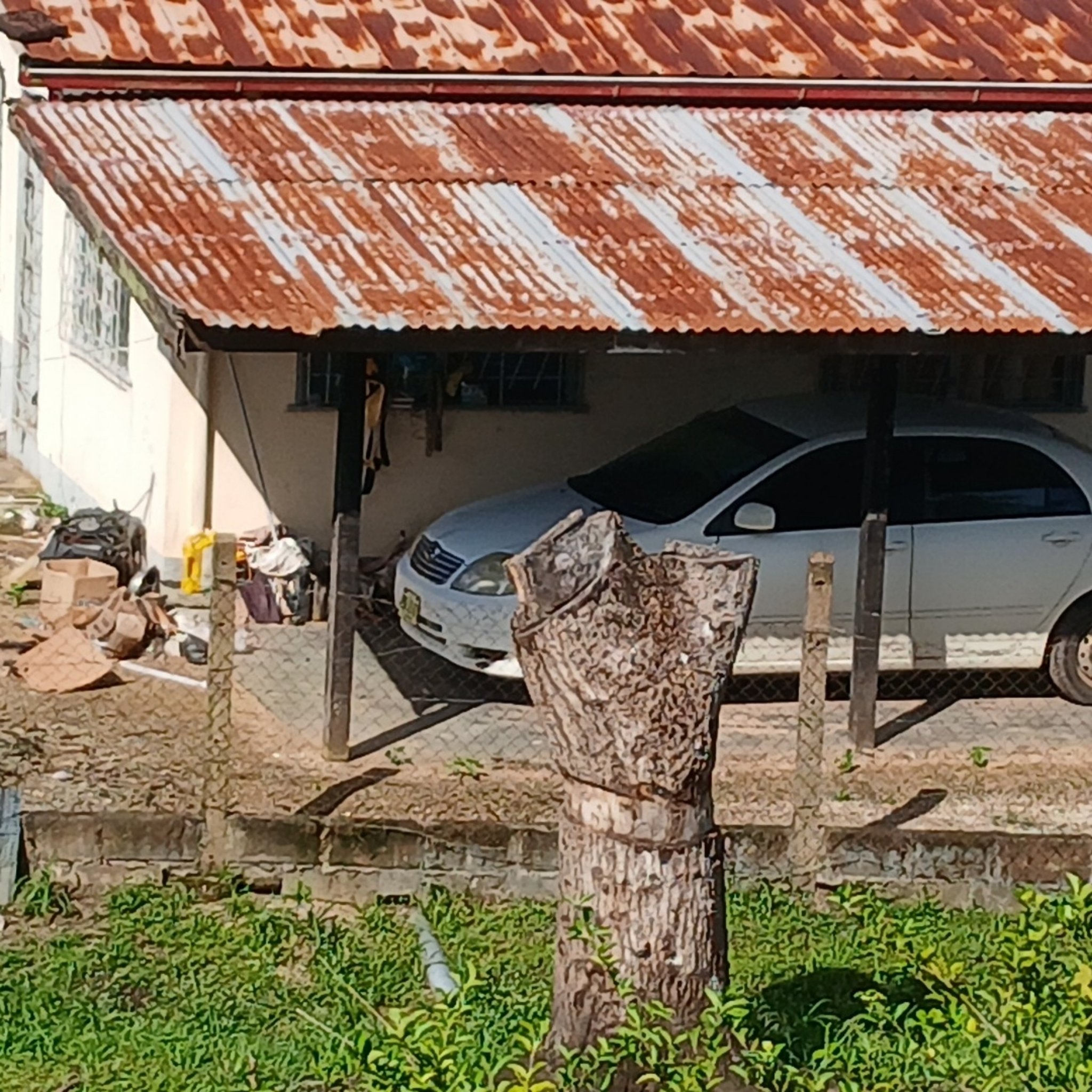 2000 Toyota Corolla (E120)