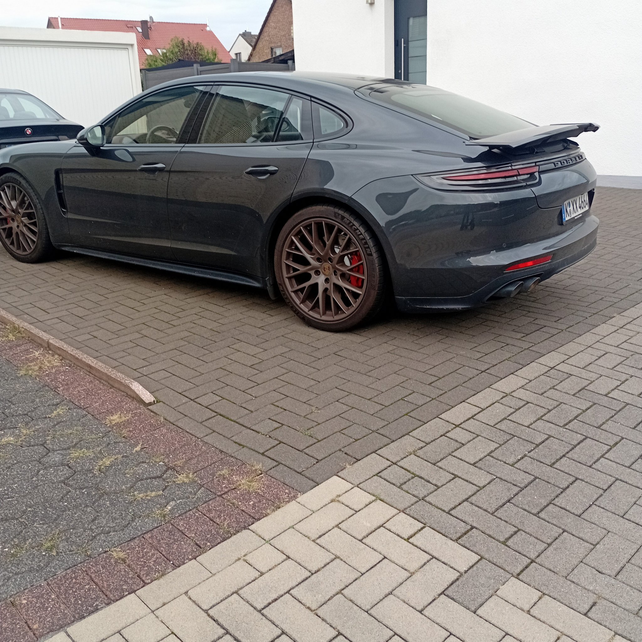 2016 Porsche Panamera