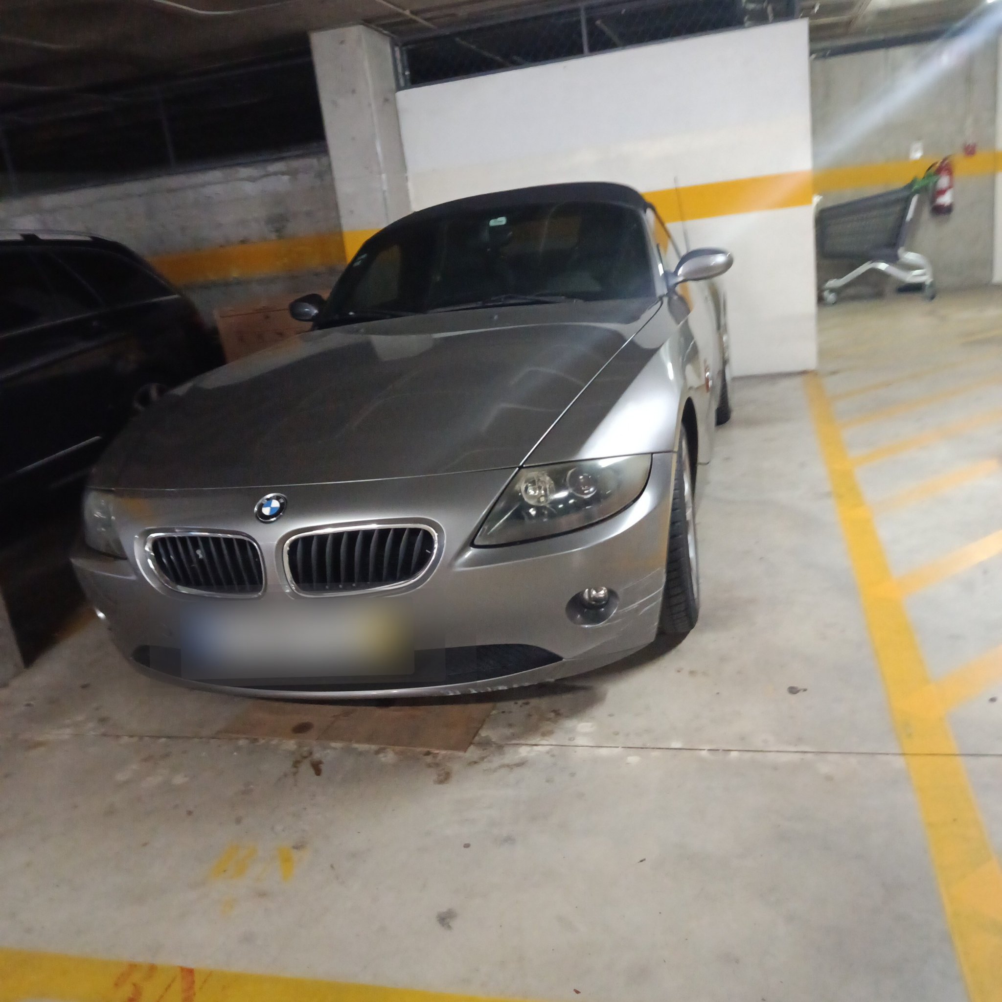 2003 BMW Z4 (E85)