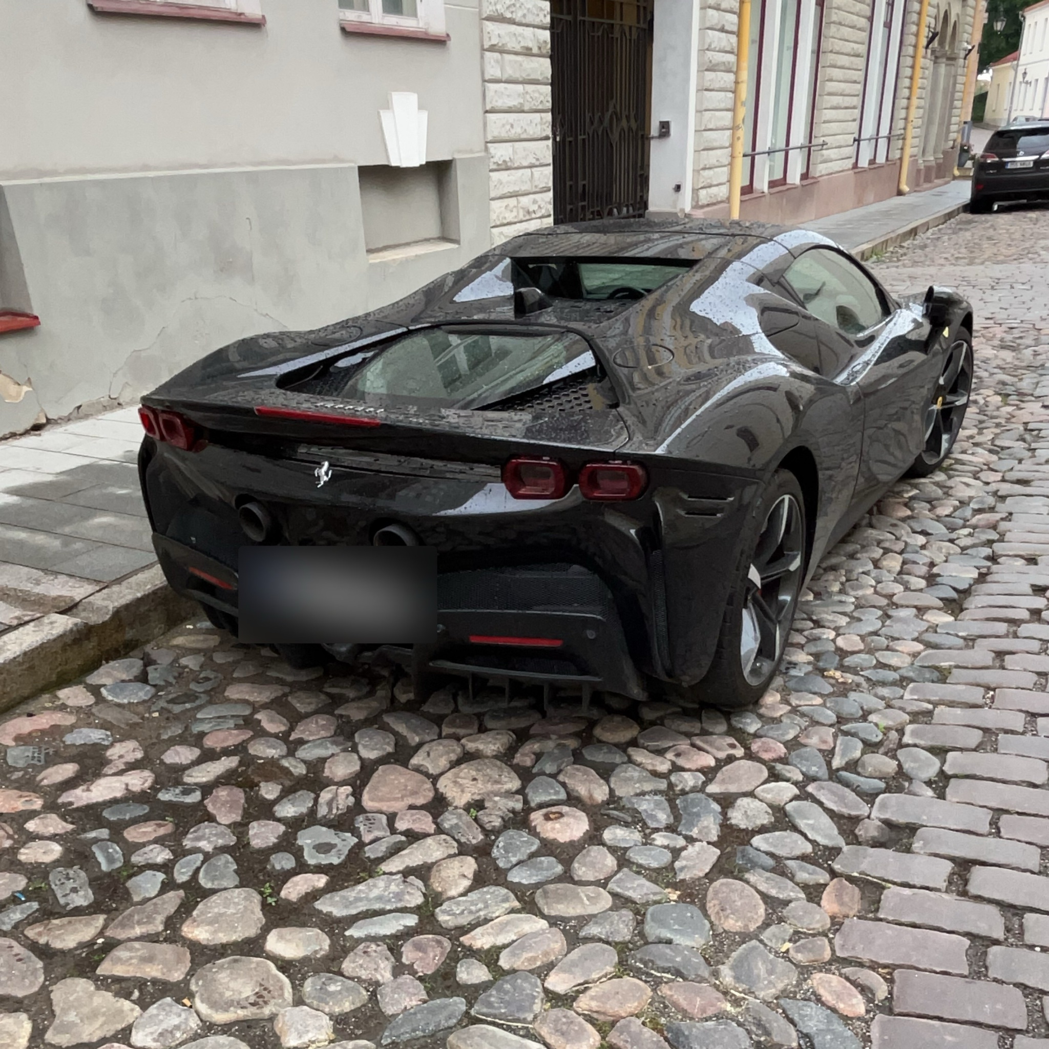 2019 Ferrari SF90 Stradale