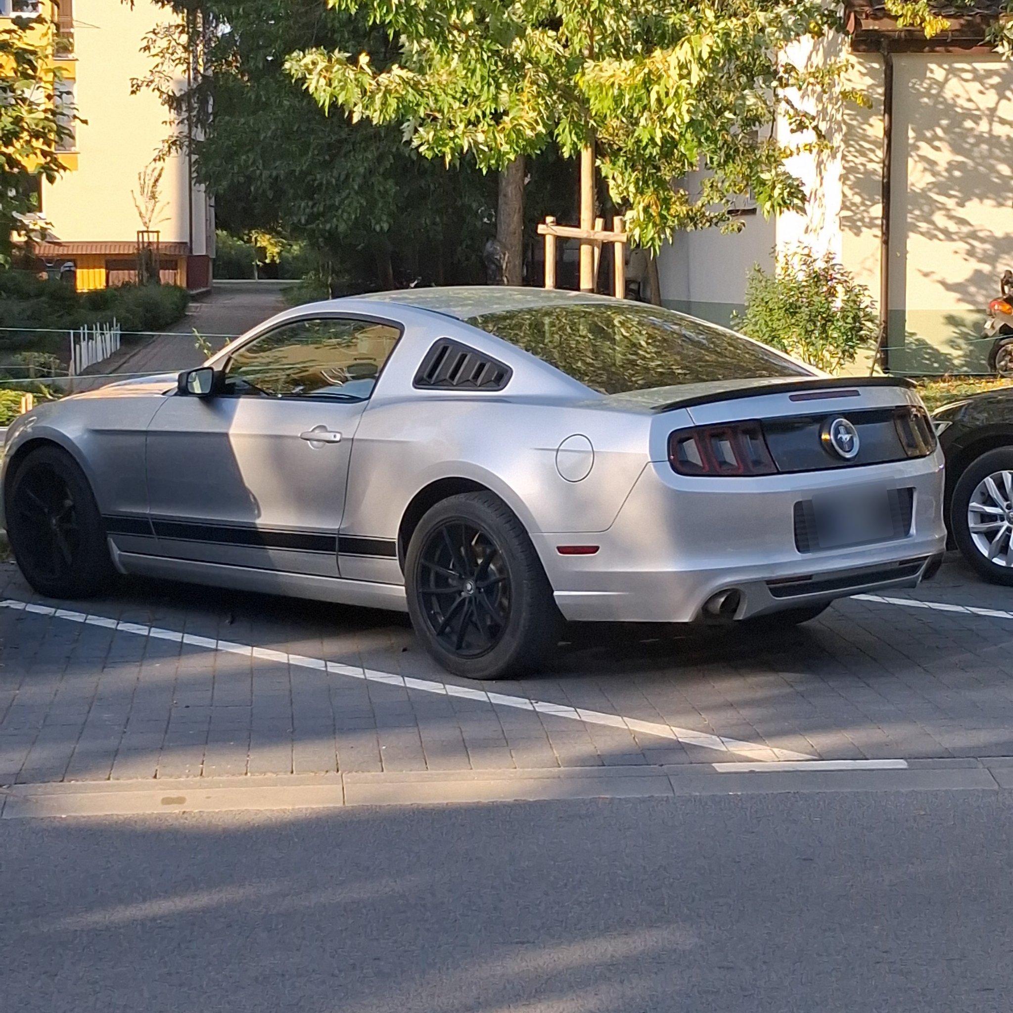 2005 Ford Mustang (S197)