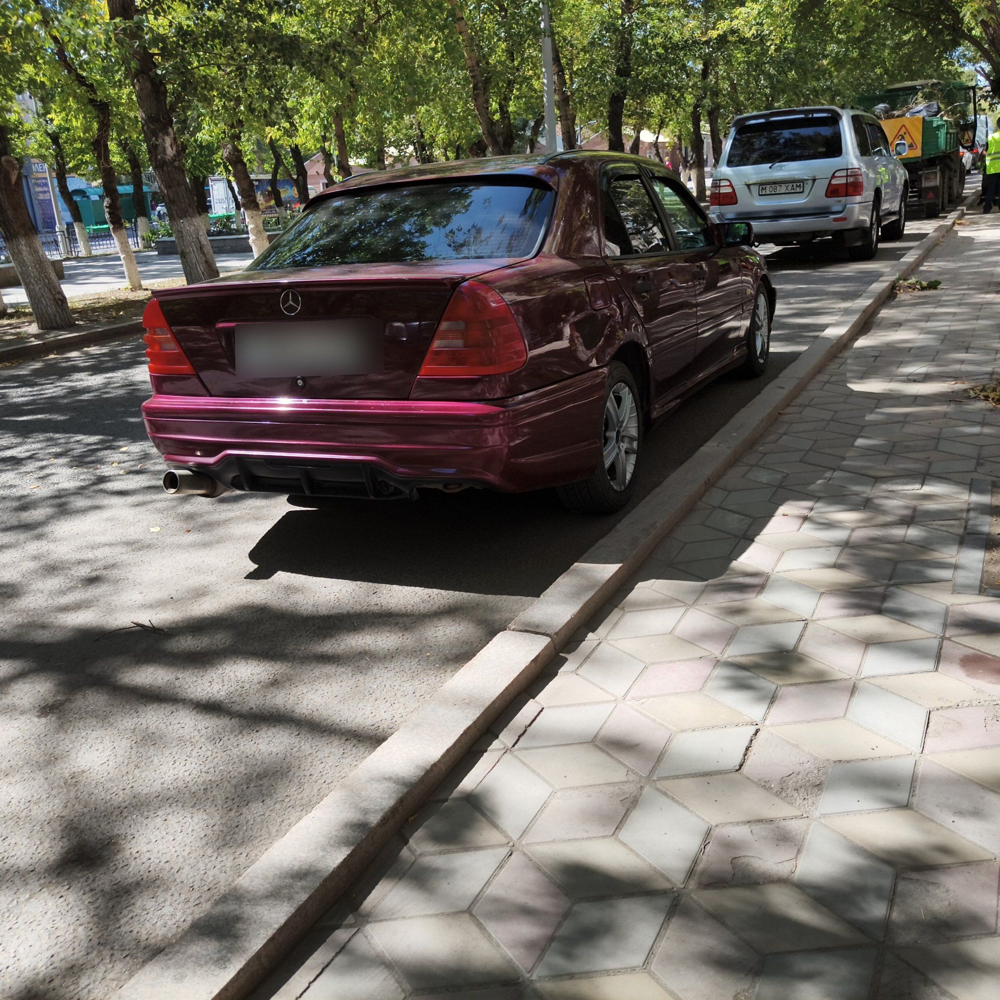 1993 Mercedes-Benz C-Class (W202)