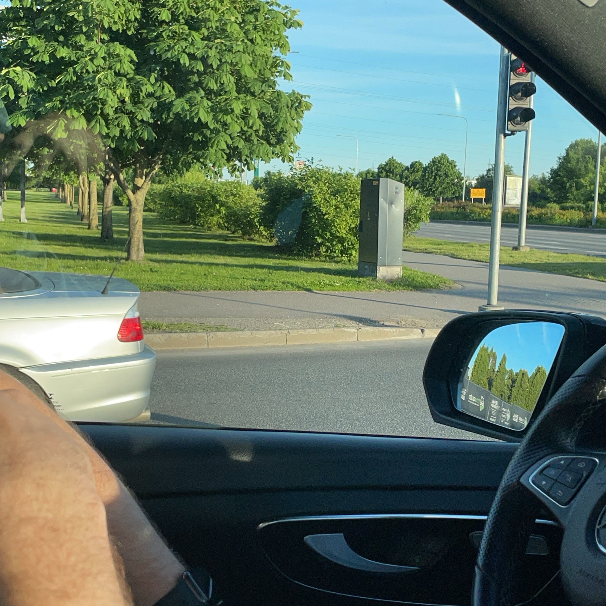 2001 BMW 7 Series (E65)