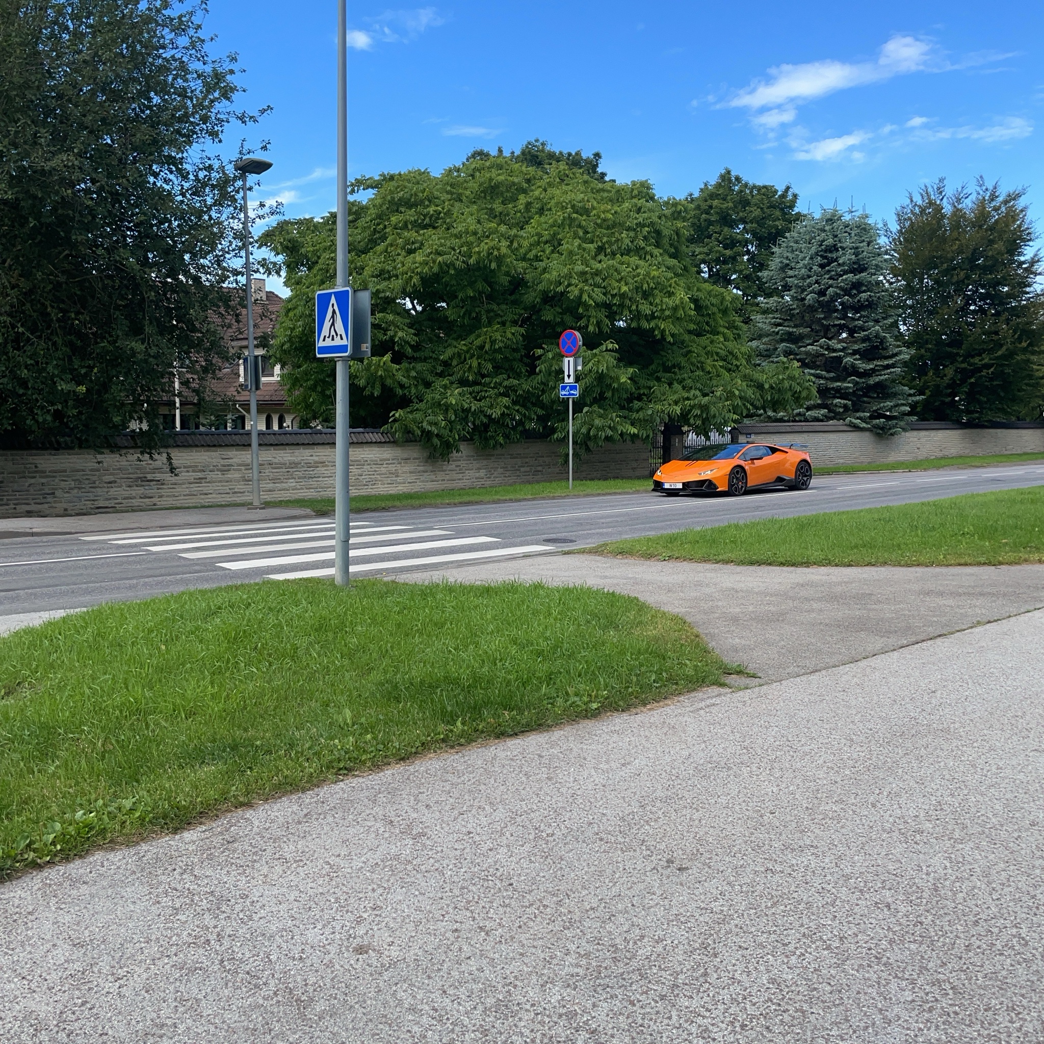 2019 Lamborghini Huracan Evo