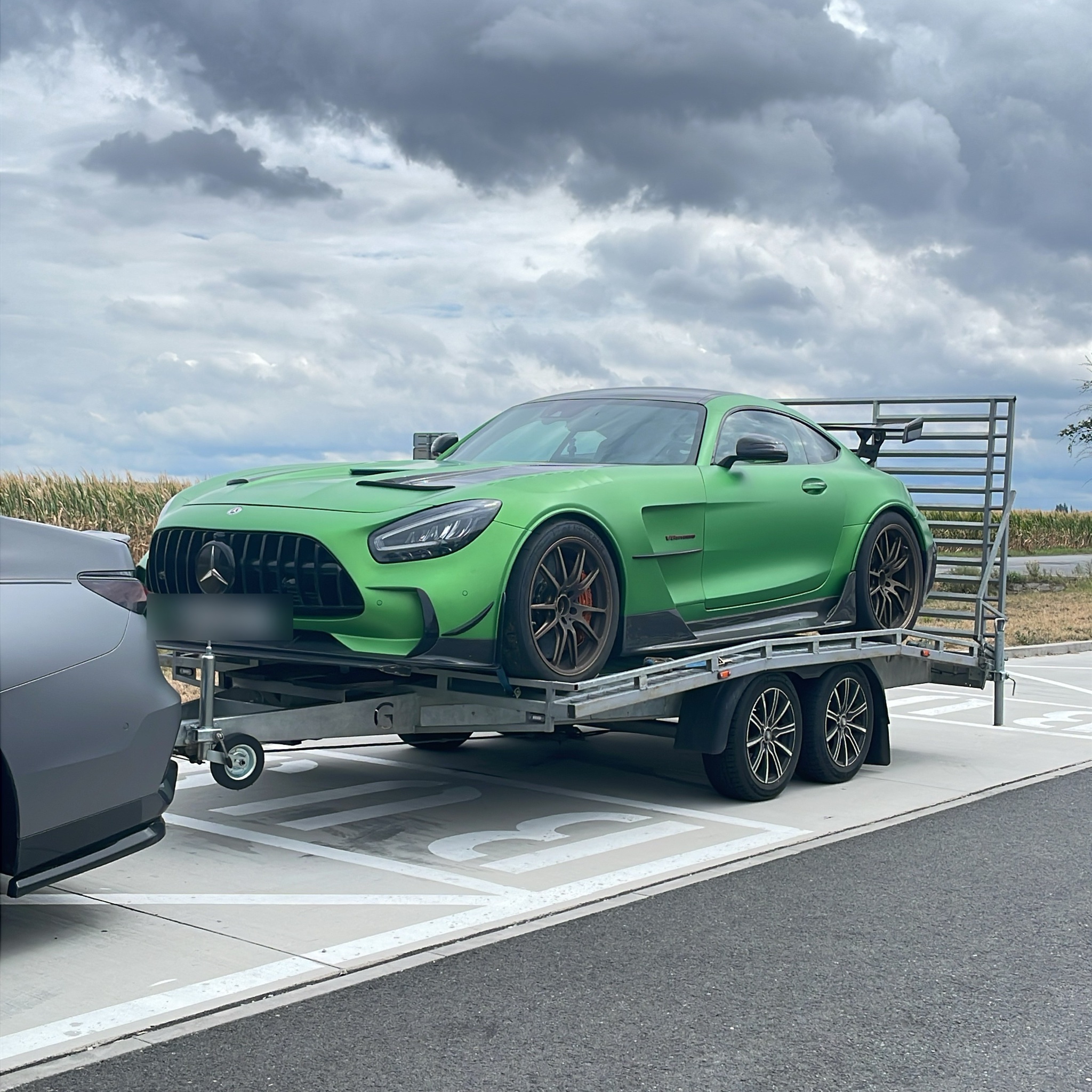2017 Mercedes-AMG AMG GT R (C190)