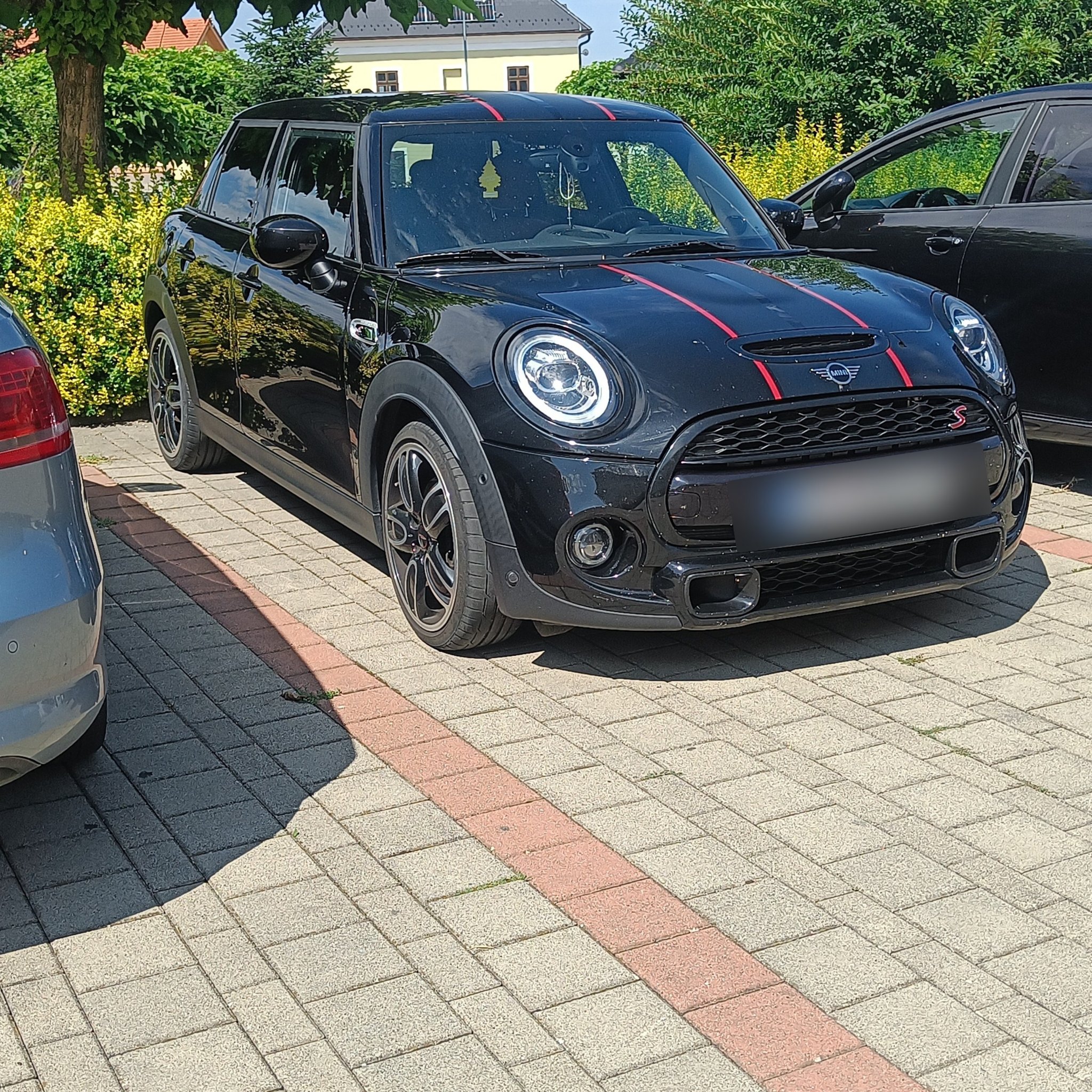 2014 Mini Cooper S (F56) 5-door