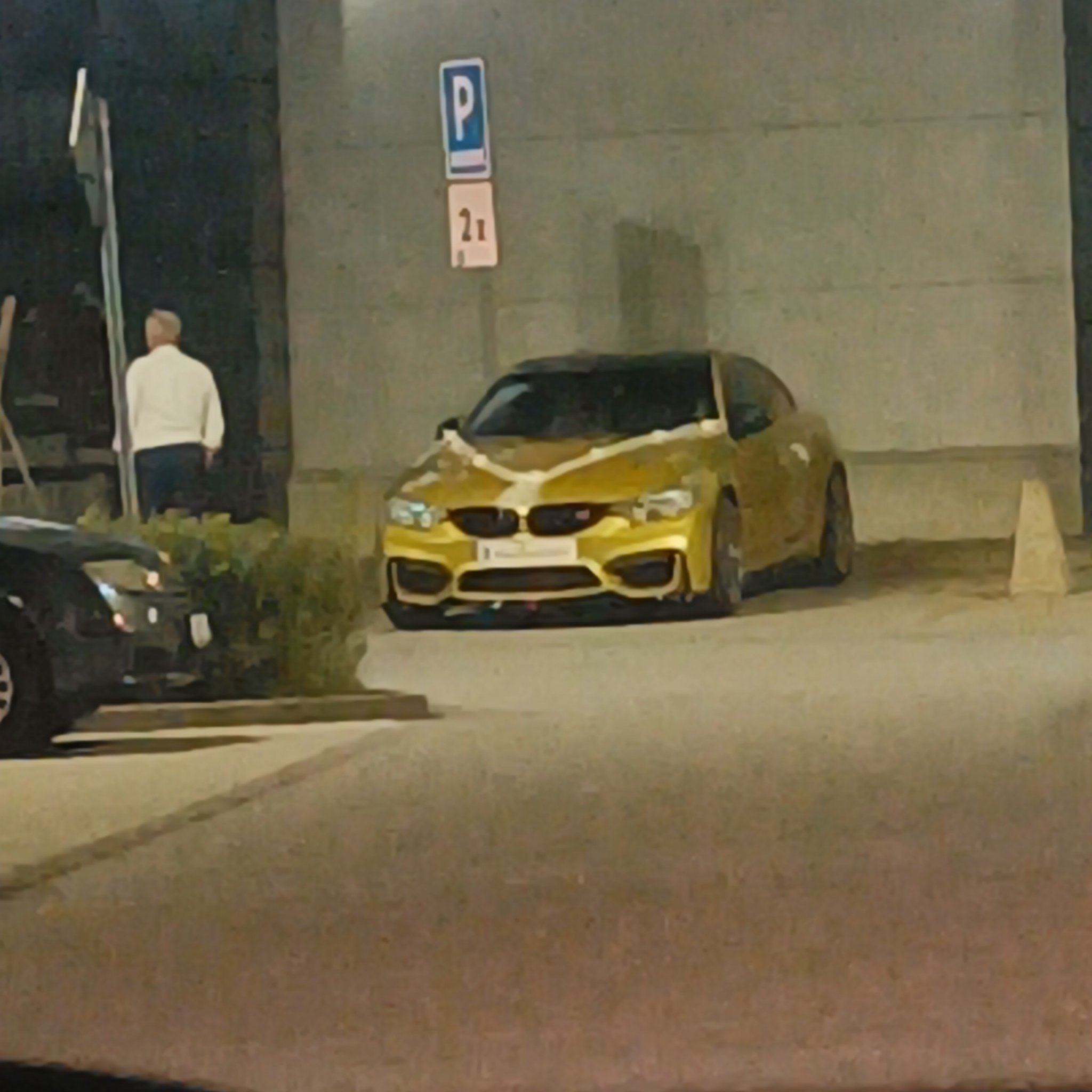 2014 BMW M4 (F82)