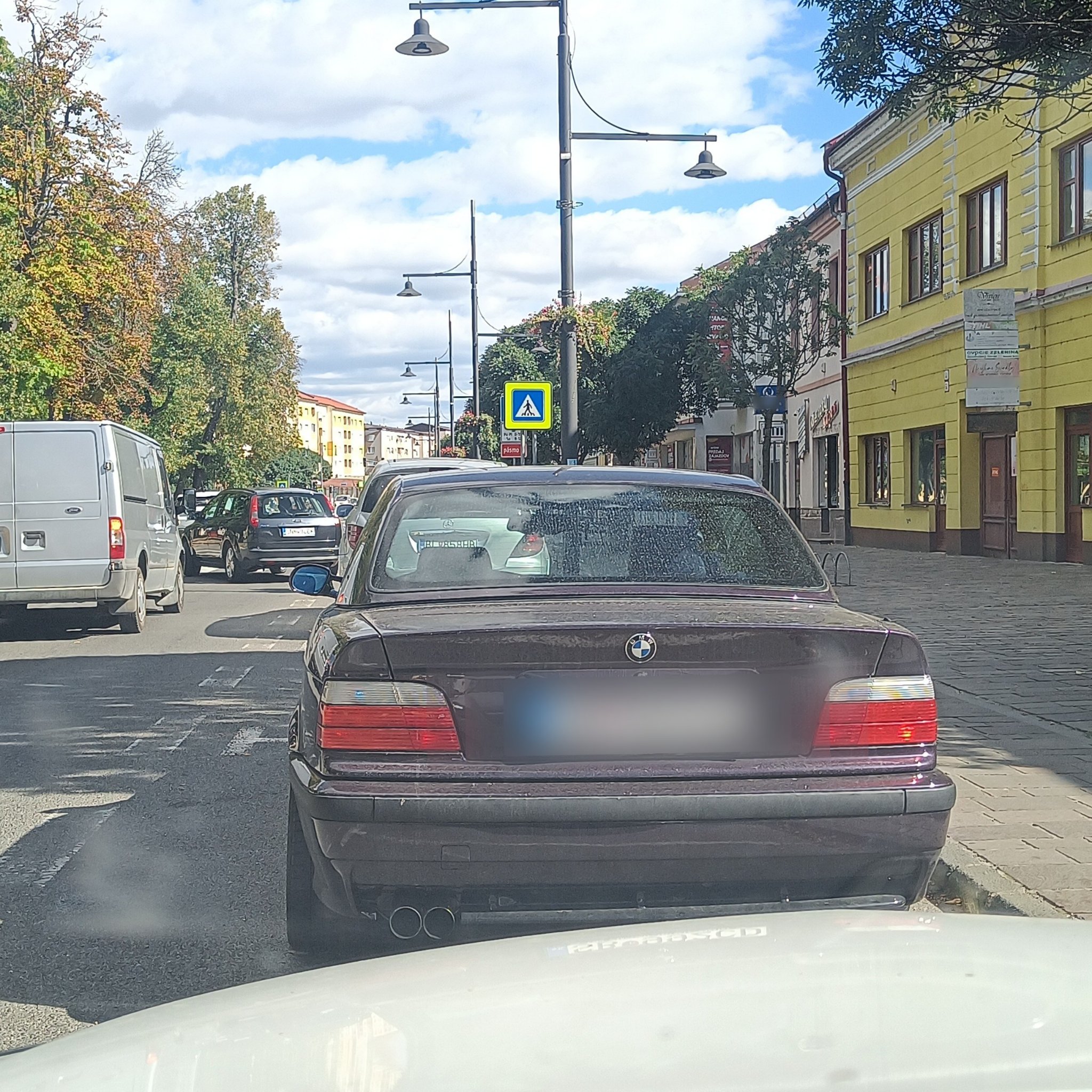 1994 BMW 7 Series (E38)