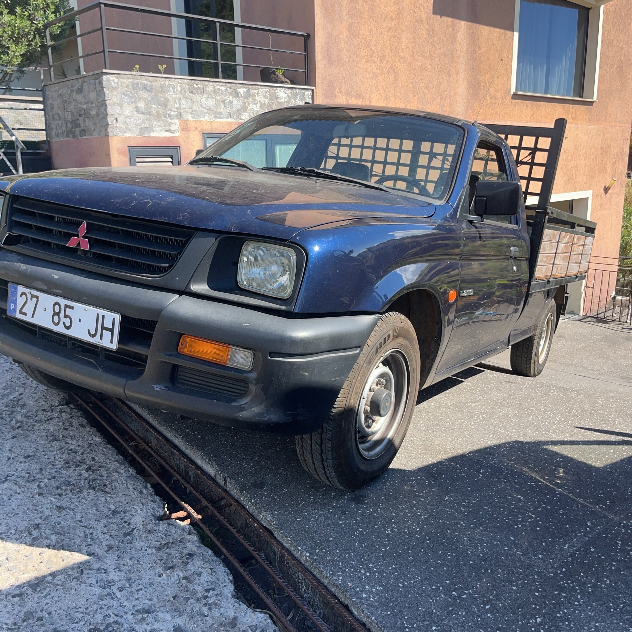 1996 Mitsubishi L200 (K74)