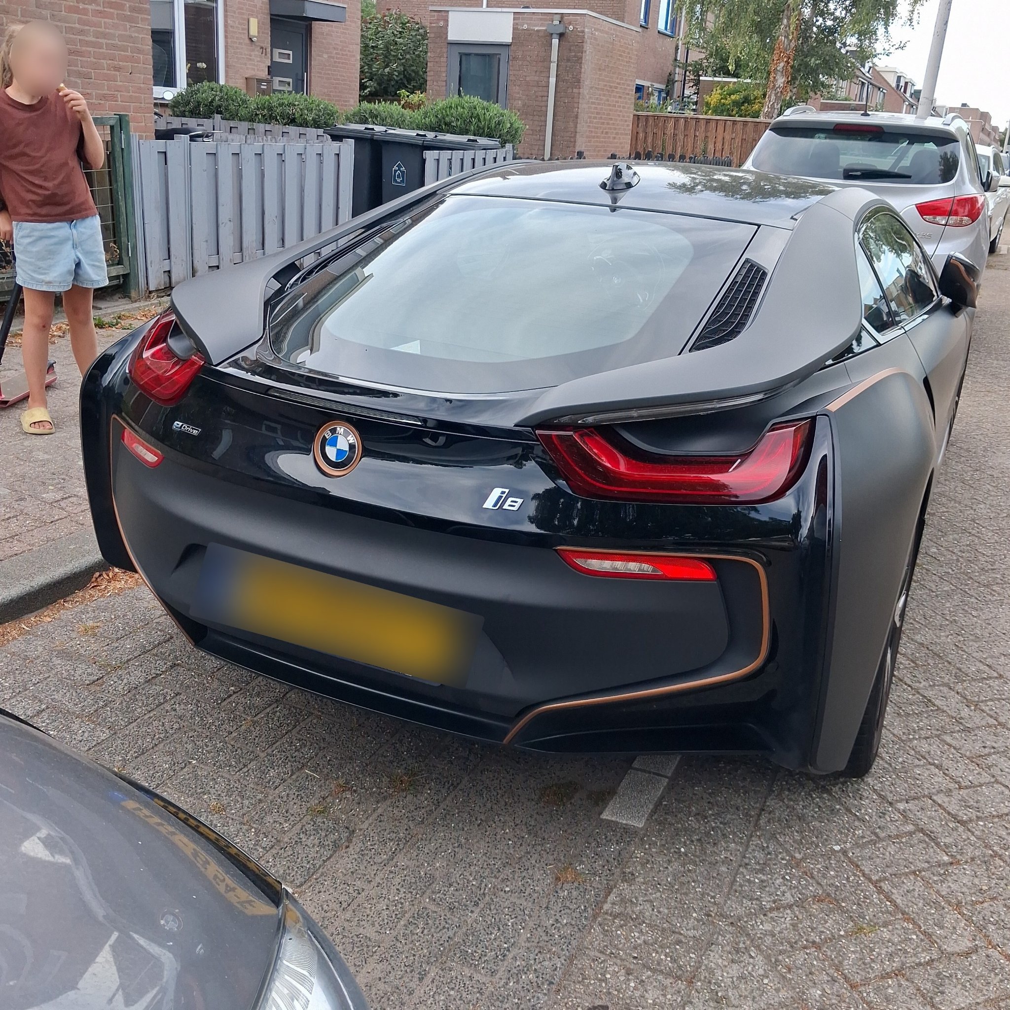 2014 BMW i8 (I12)