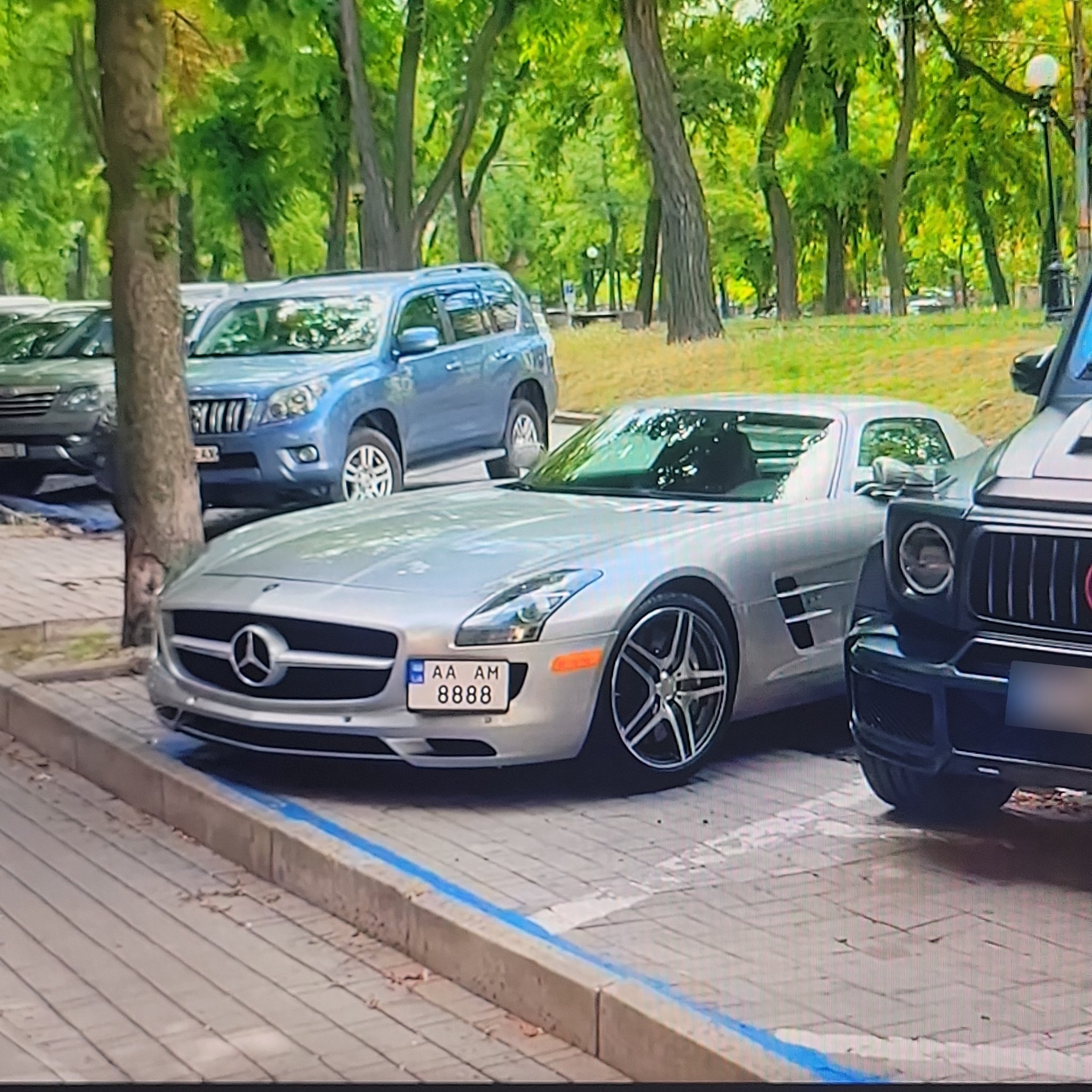 2010 Mercedes-AMG SLS AMG (C197)