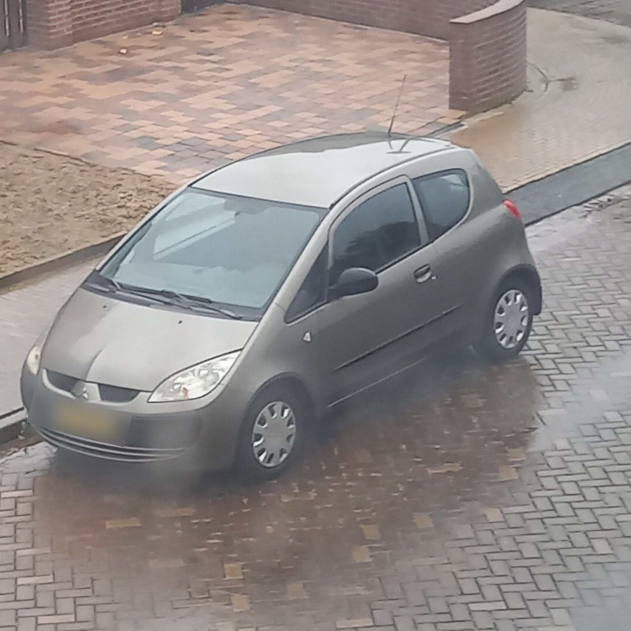 2004 Mitsubishi Colt (Z30)
