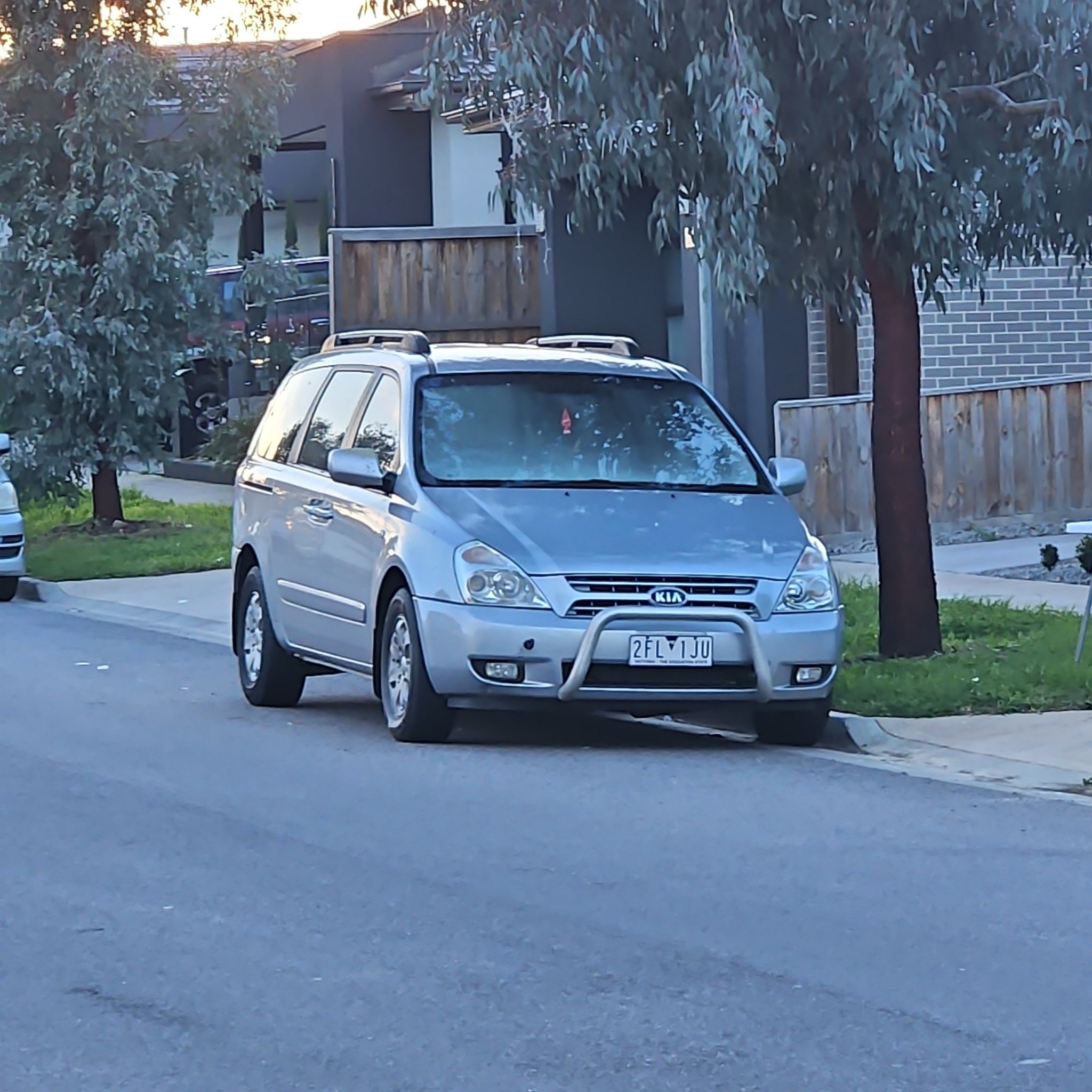 2006 Kia Grand Carnival (VQ)