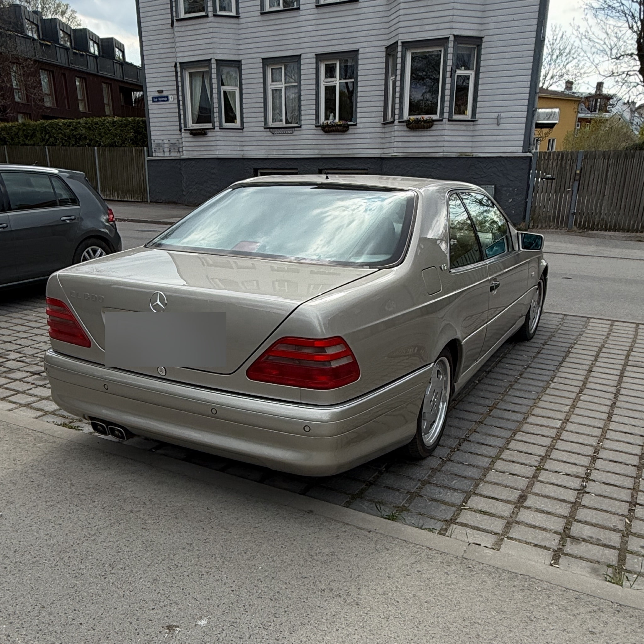 1992 Mercedes-Benz C140