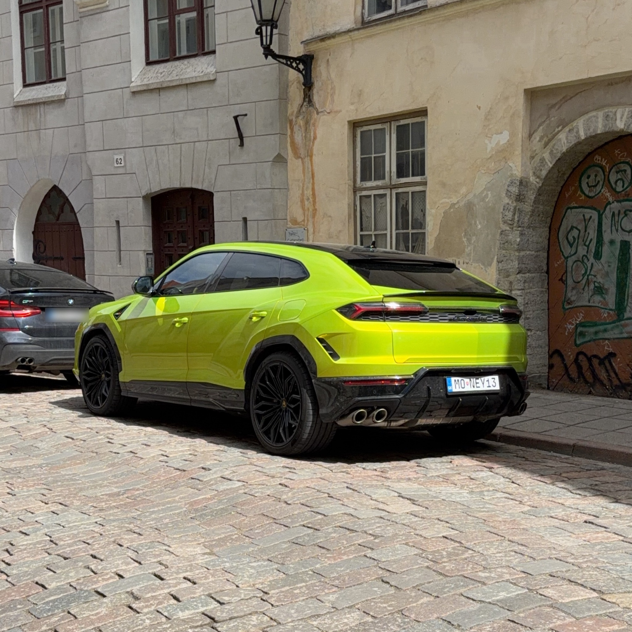 2022 Lamborghini Urus Performante