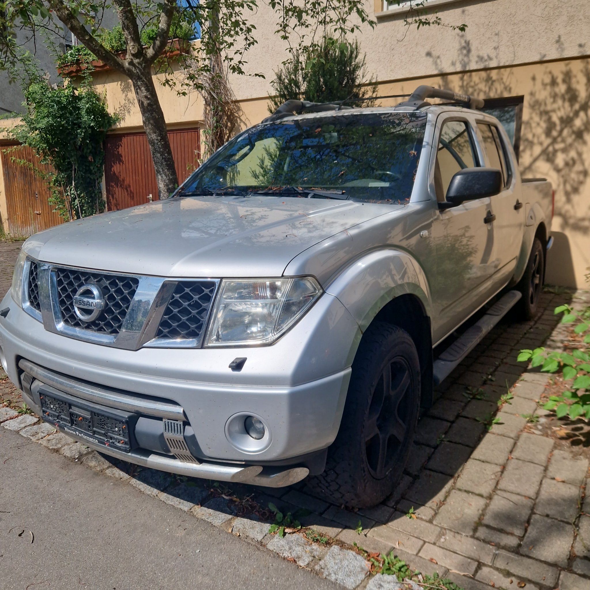 2005 Nissan Navara (D40)