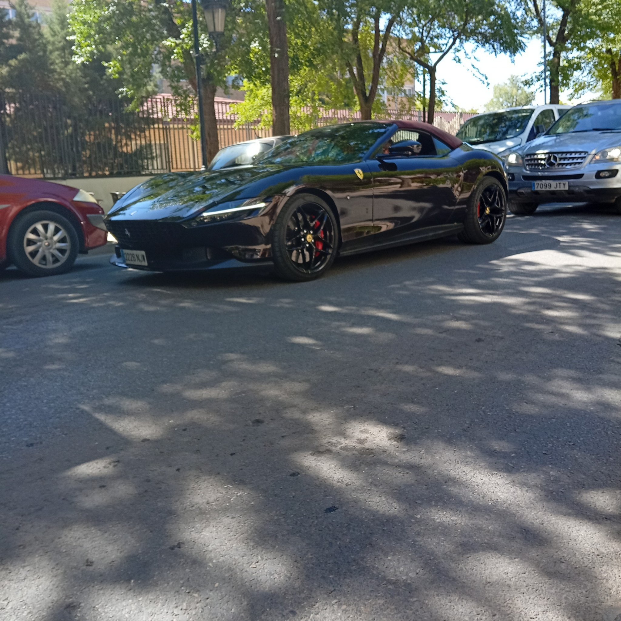 2023 Ferrari Roma Spider
