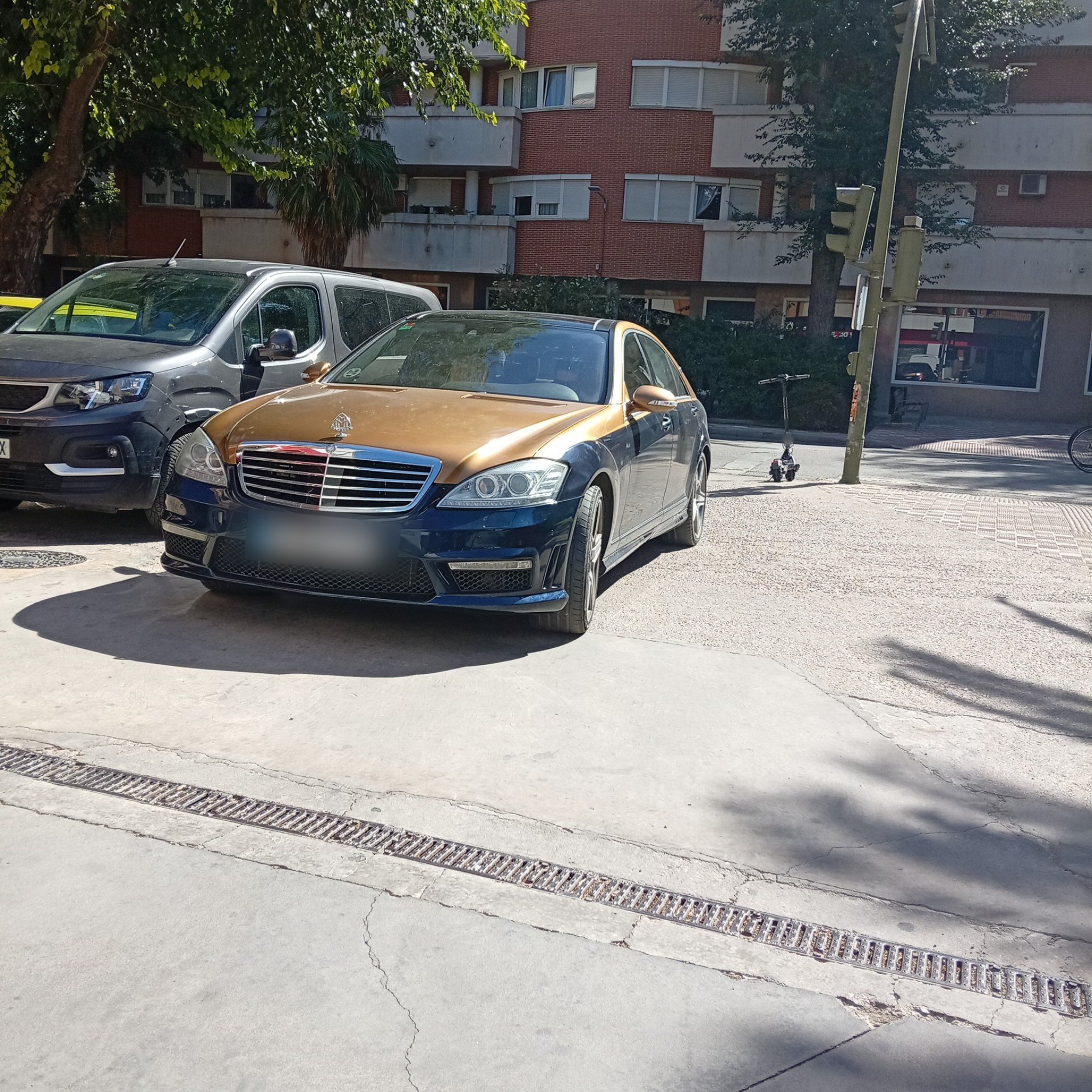 2006 Mercedes-AMG S 63 AMG (W221)
