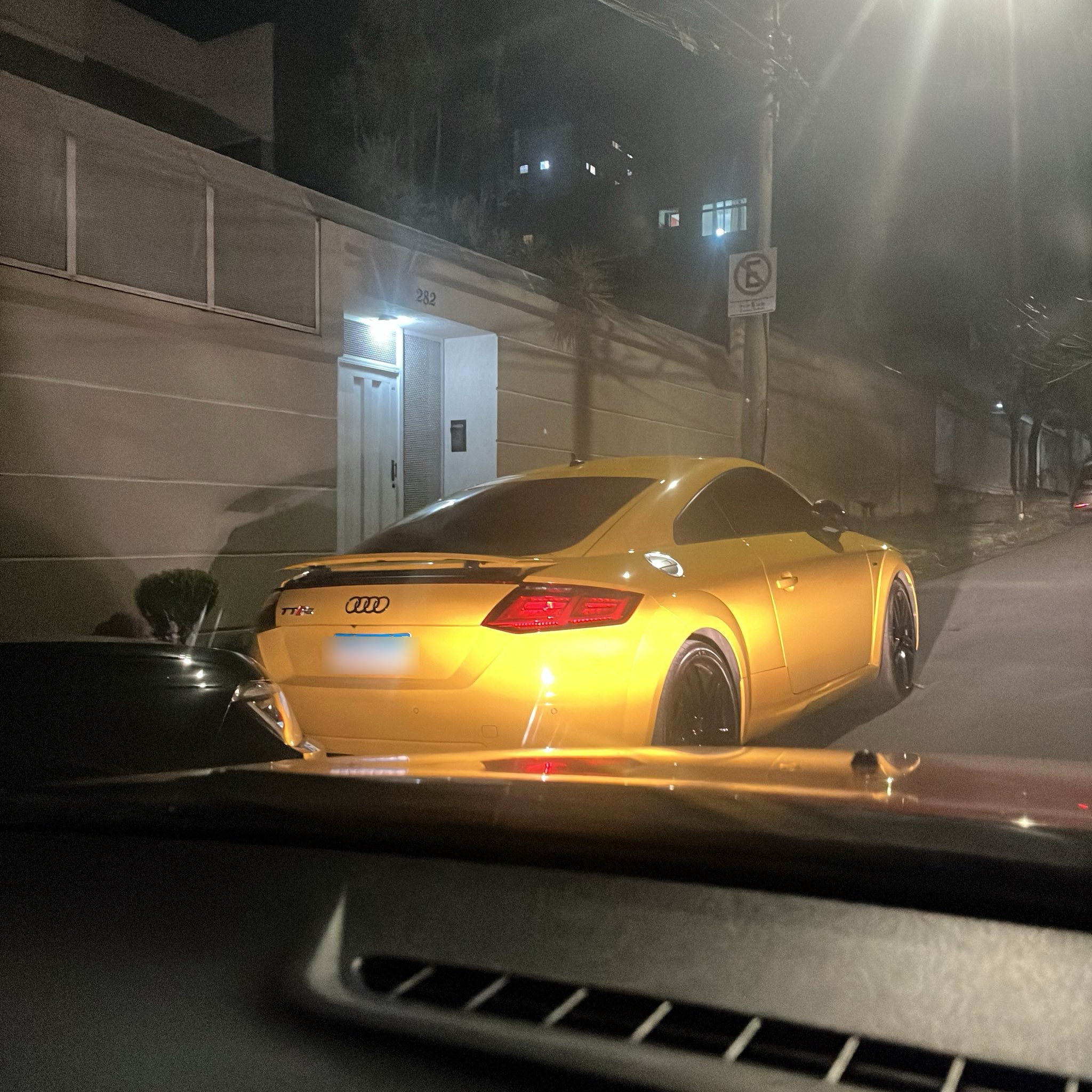 2016 Audi TT RS (8S)