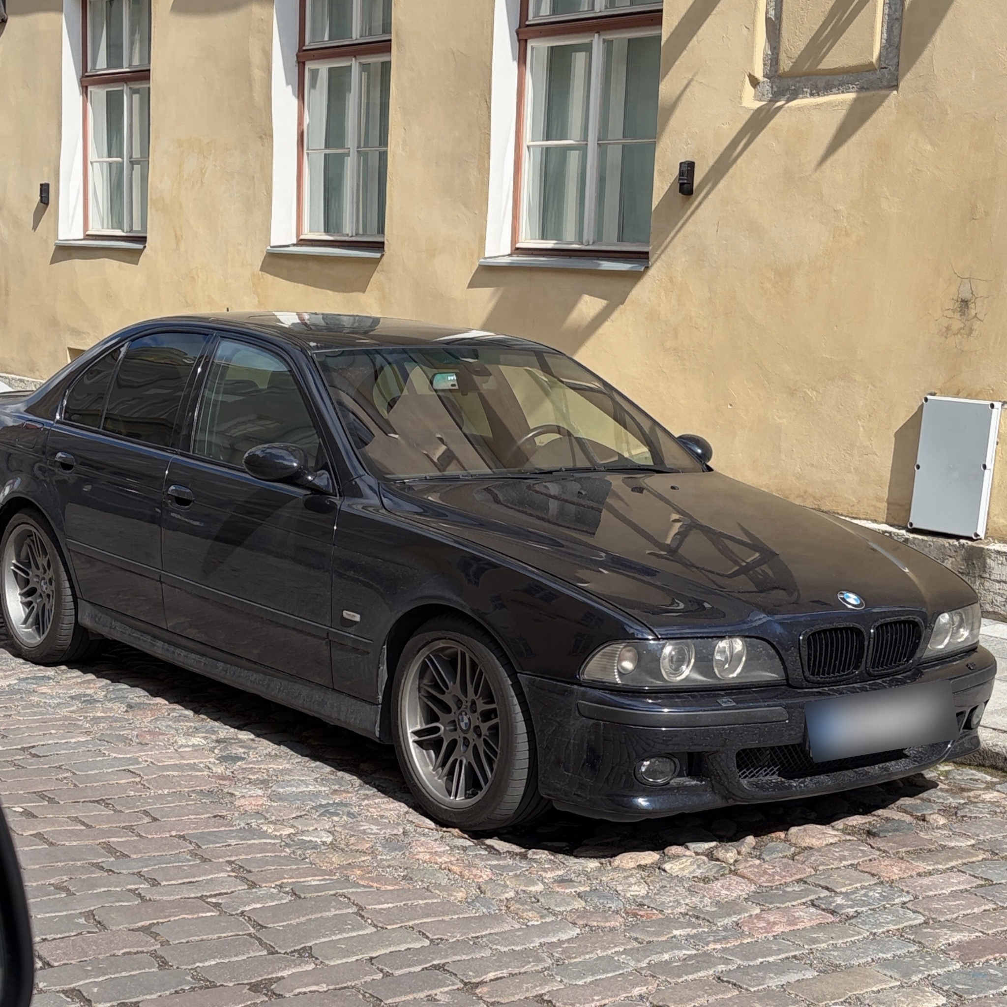 1998 BMW M5 (E39)