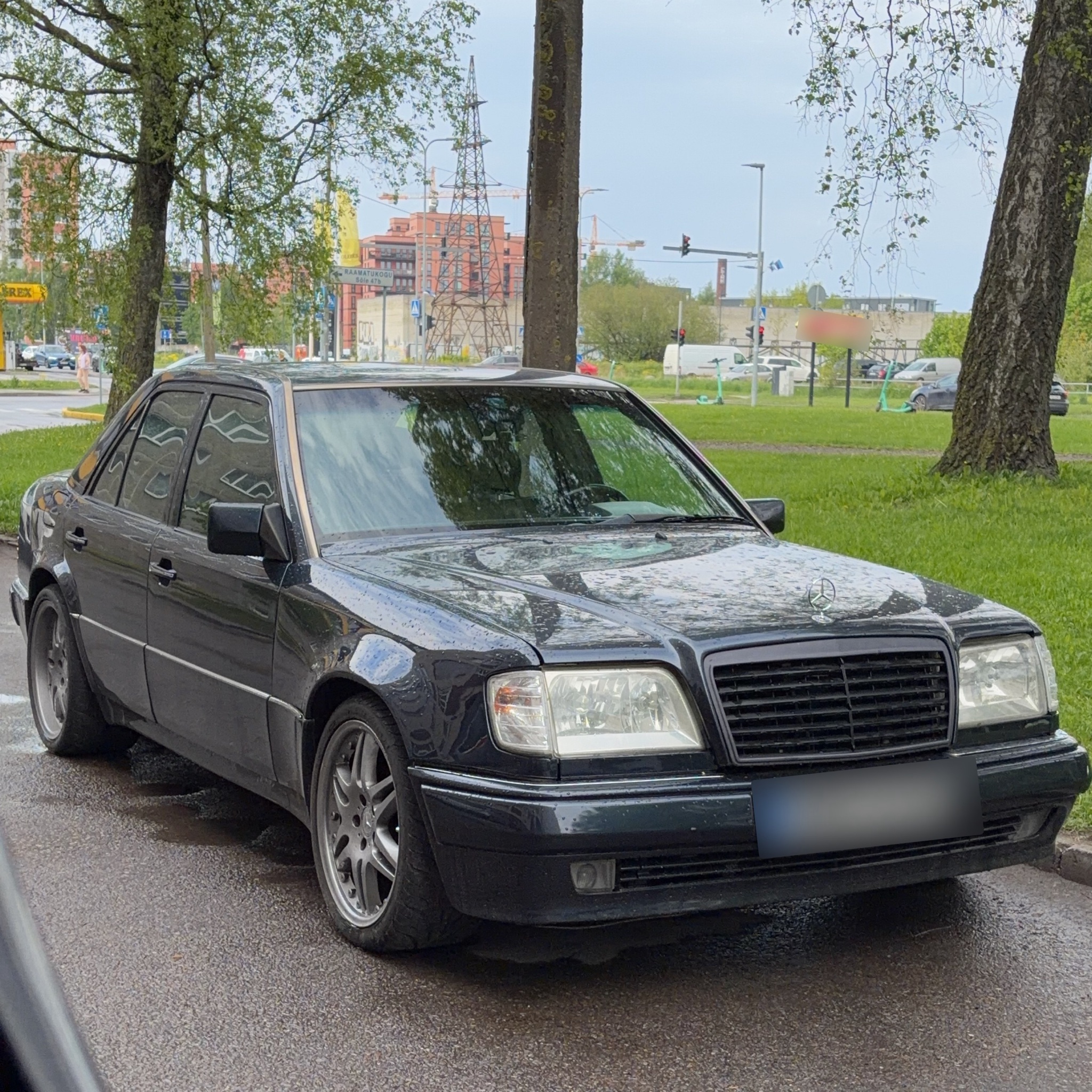 1984 Mercedes-Benz W124