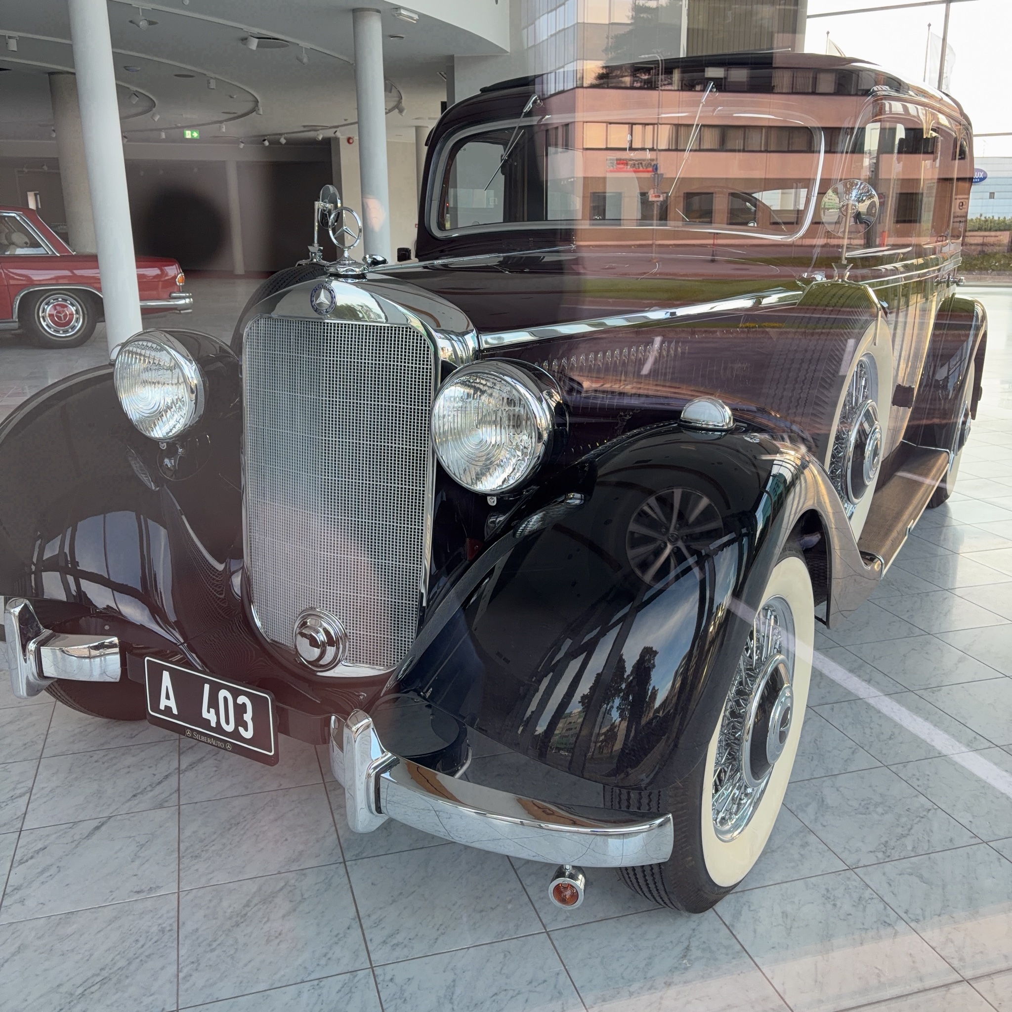 1937 Mercedes-Benz W142