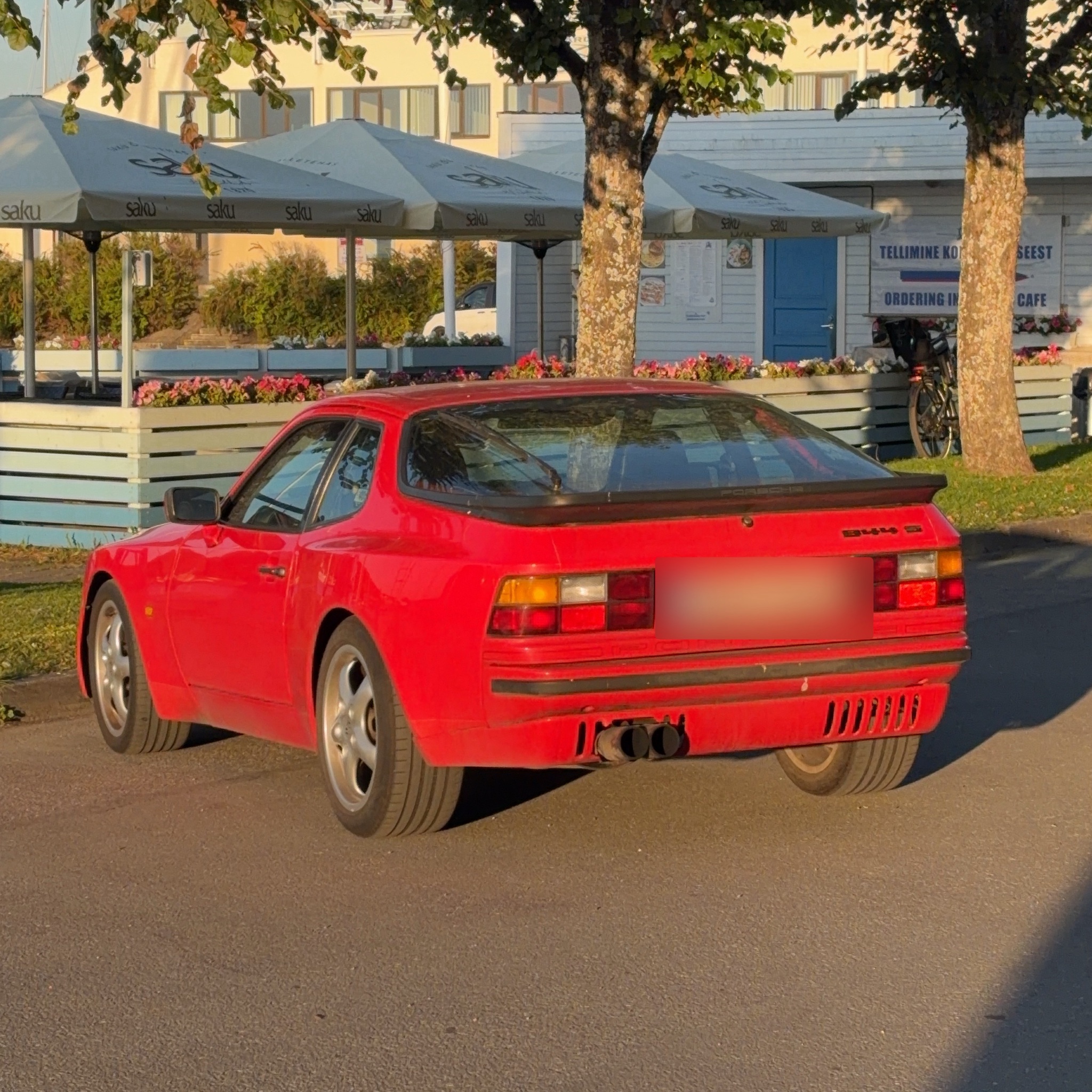 1987 Porsche 944 S