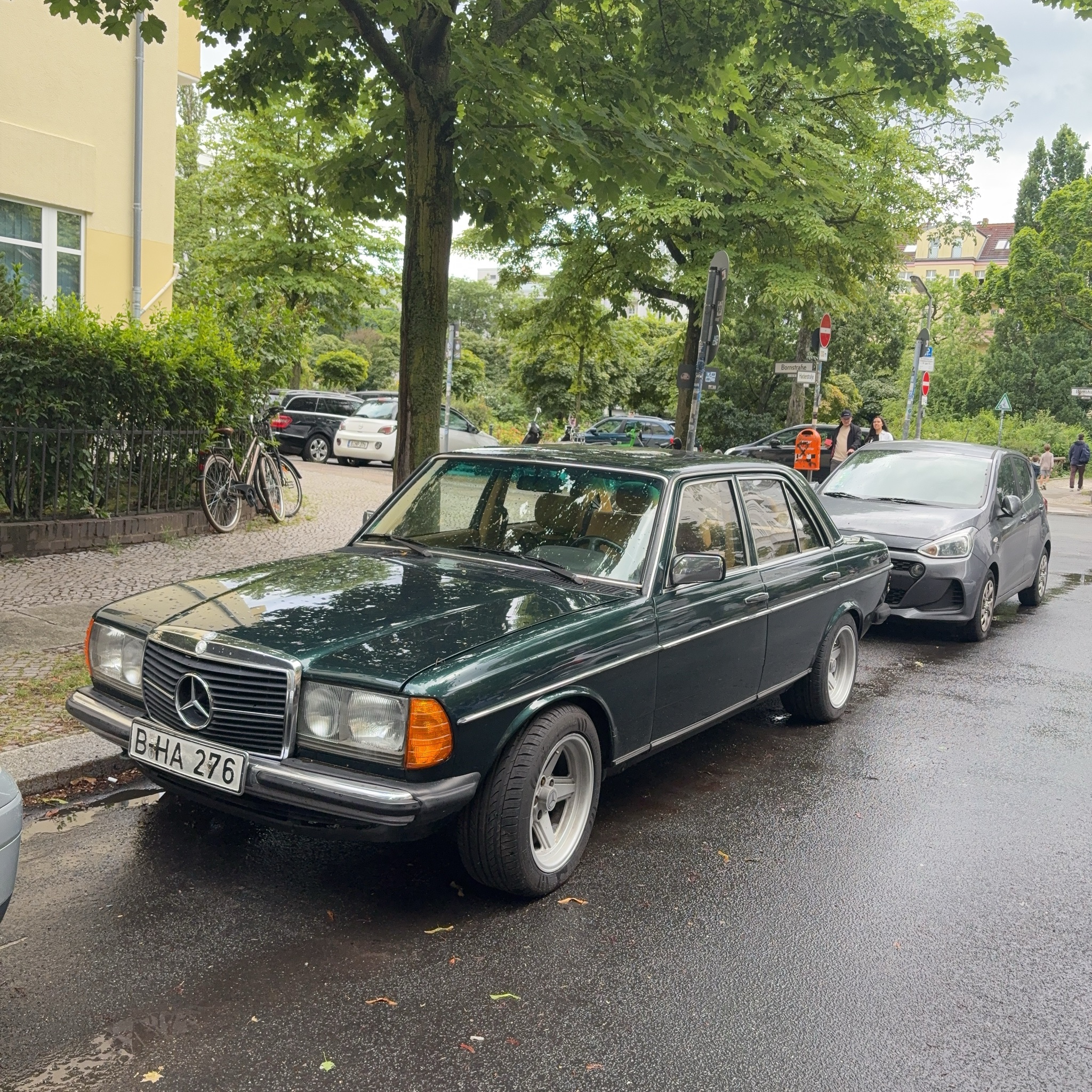 1976 Mercedes-Benz W123