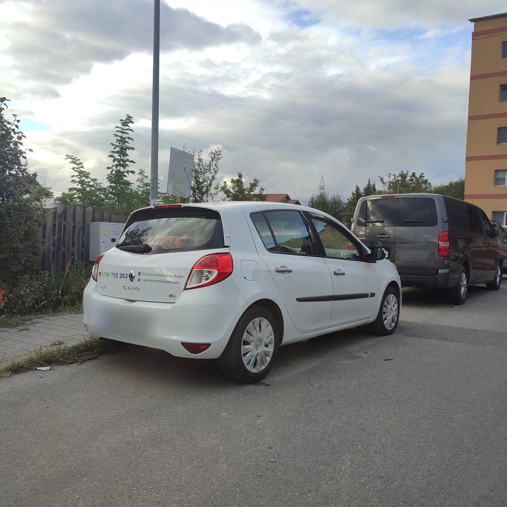 2005 Renault Clio (X85)