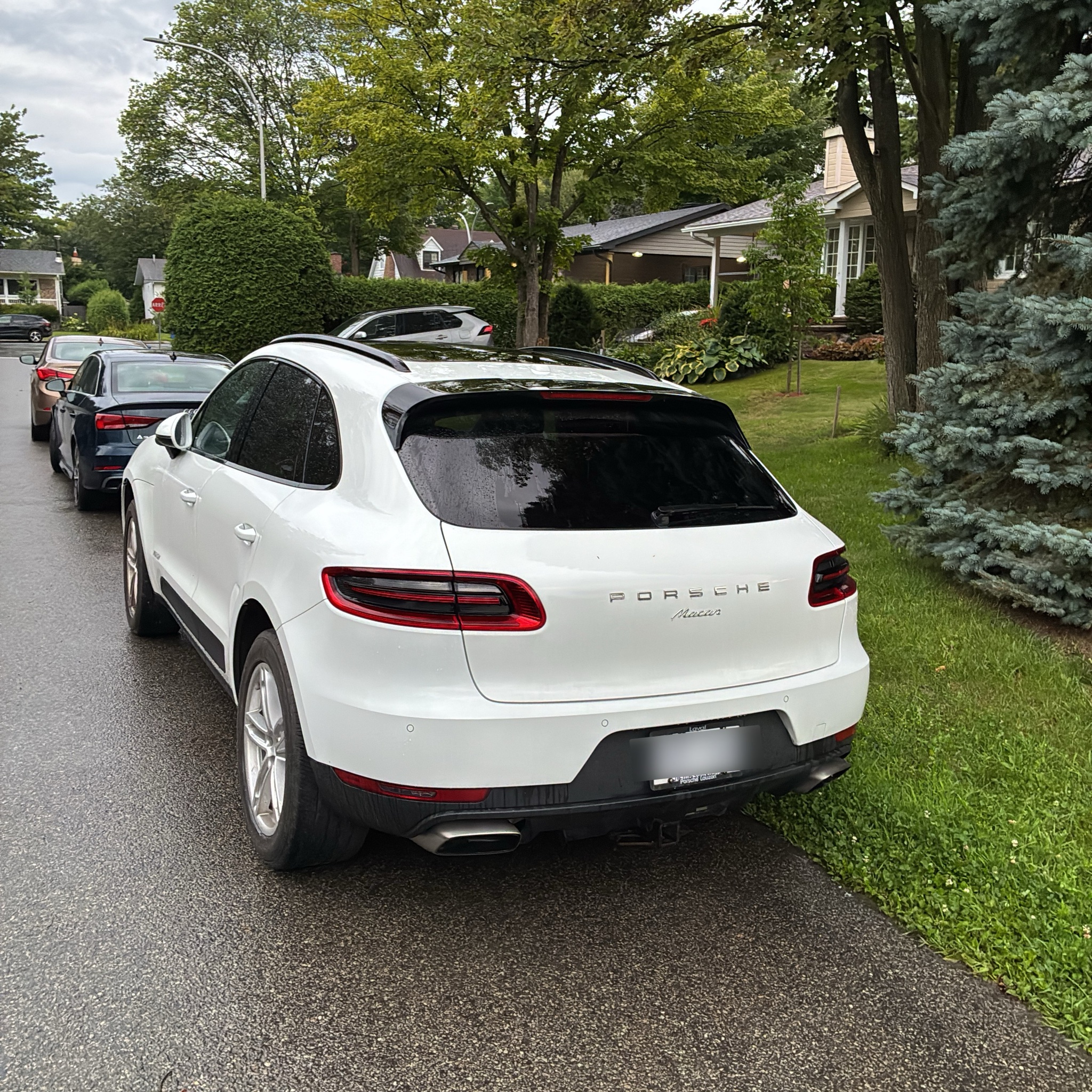 2014 Porsche Macan (95B)