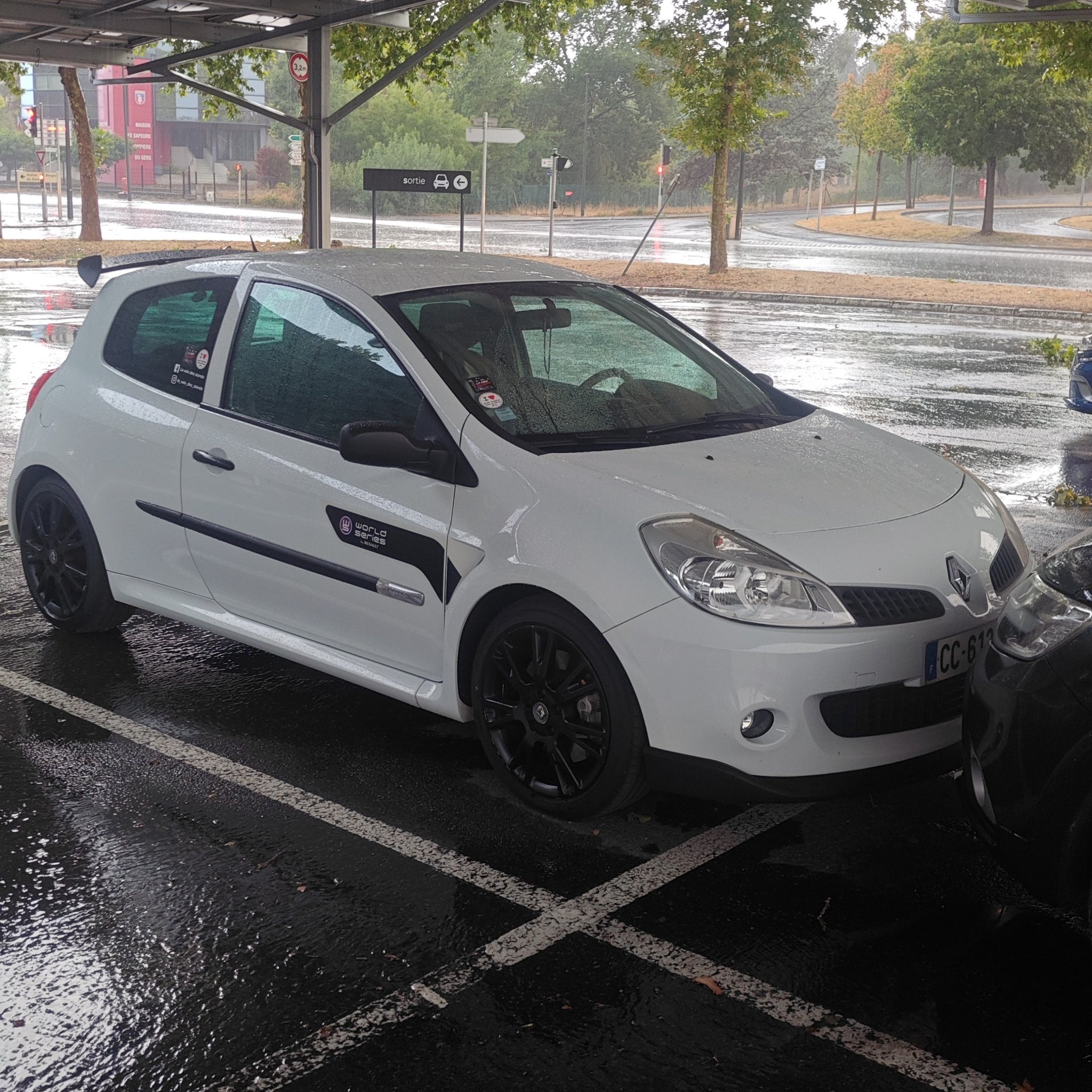 2012 Renault Clio (Mk3) RS World Series