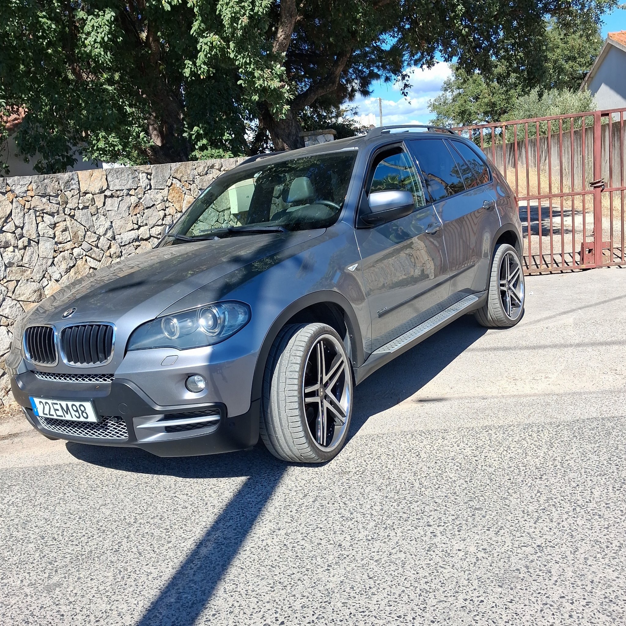 2006 BMW X5 (E70)