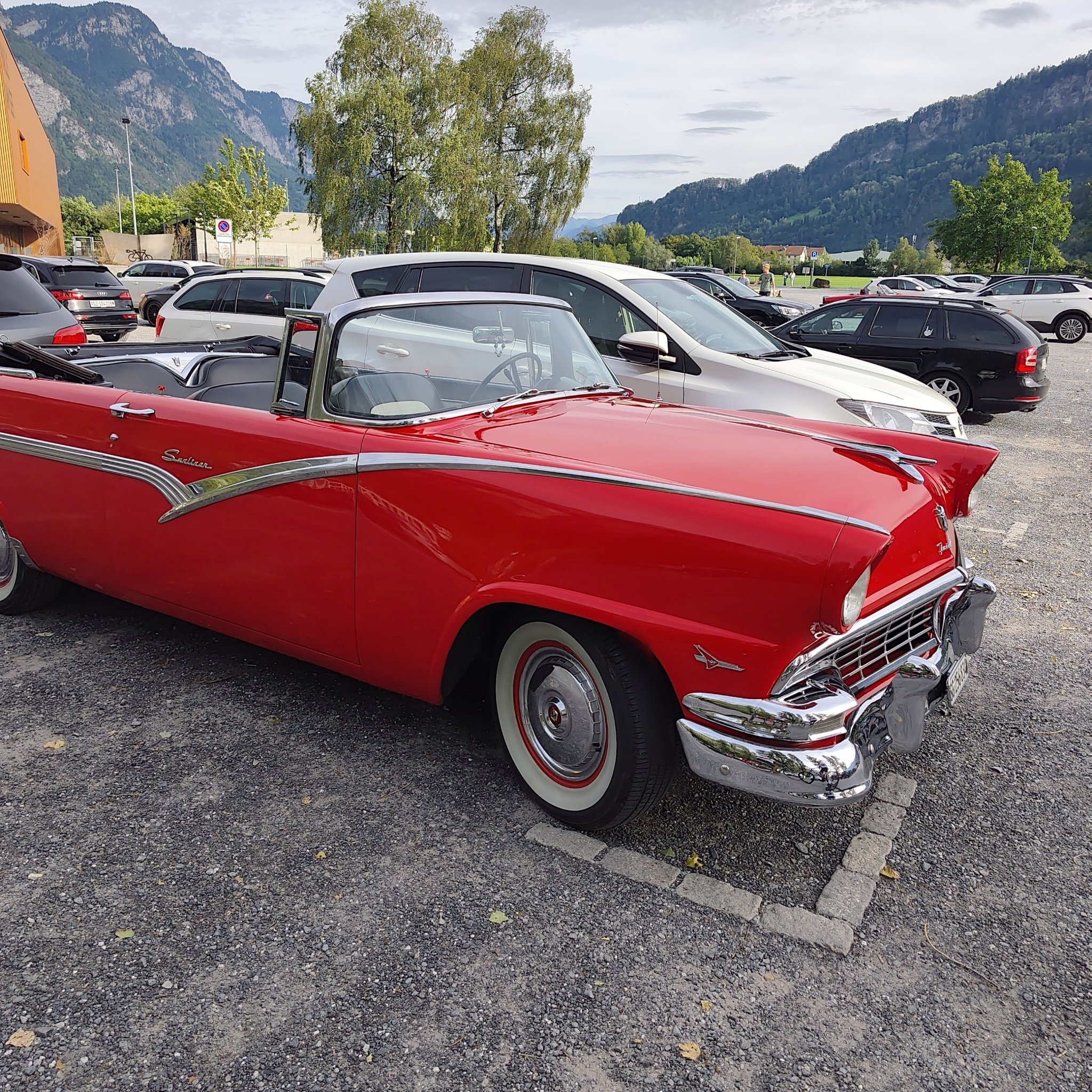 1956 Ford Fairlane Sunliner Convertible