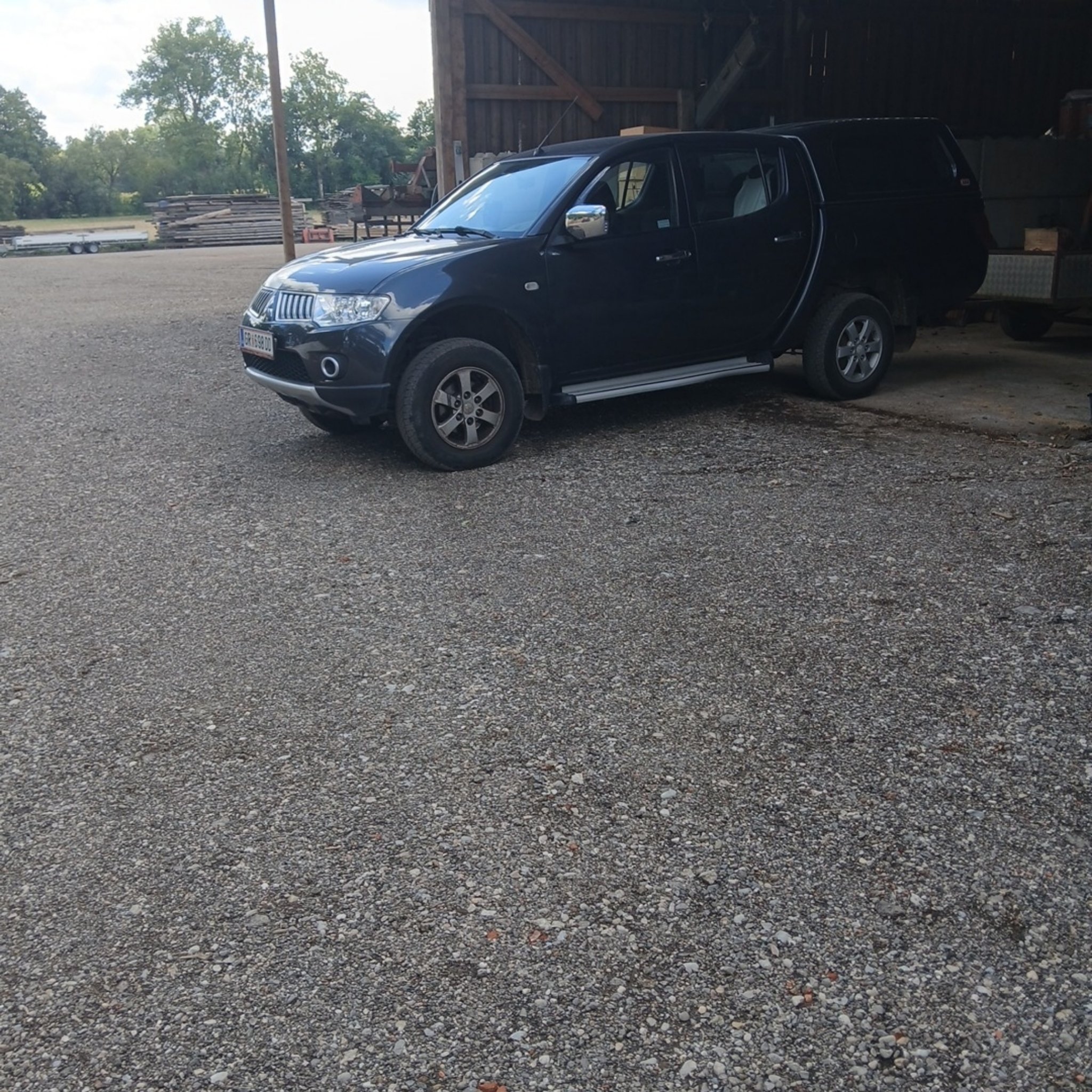 2005 Mitsubishi L200 (KB4T)