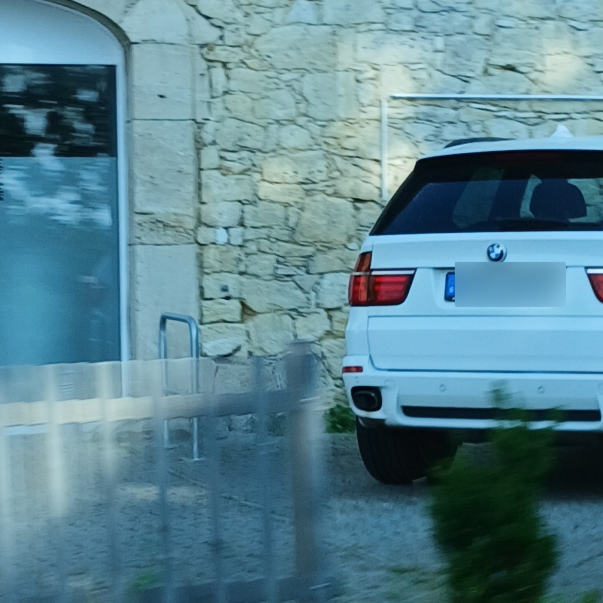 2006 BMW X5 (E70)