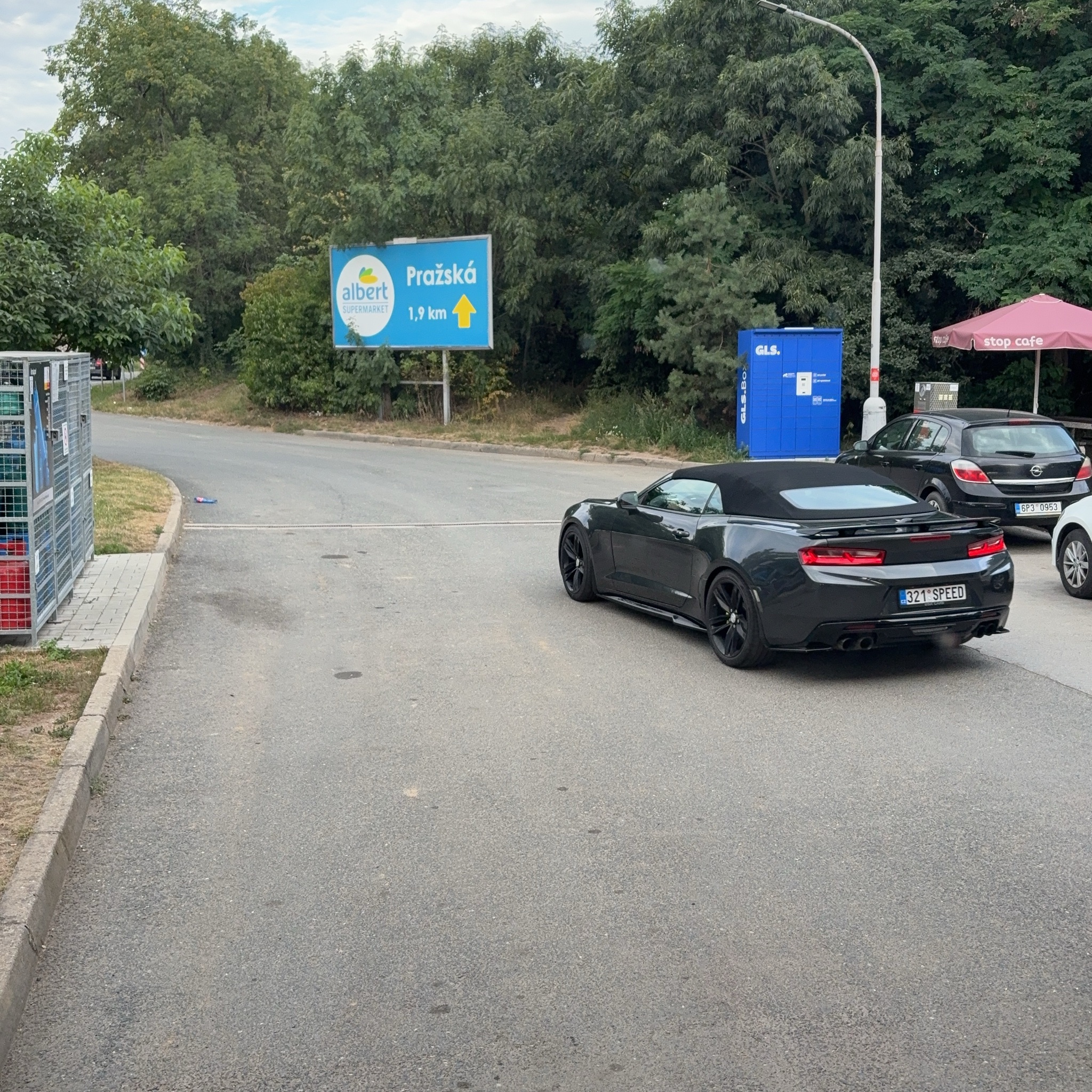 2016 Chevrolet Camaro (Gen6) Convertible